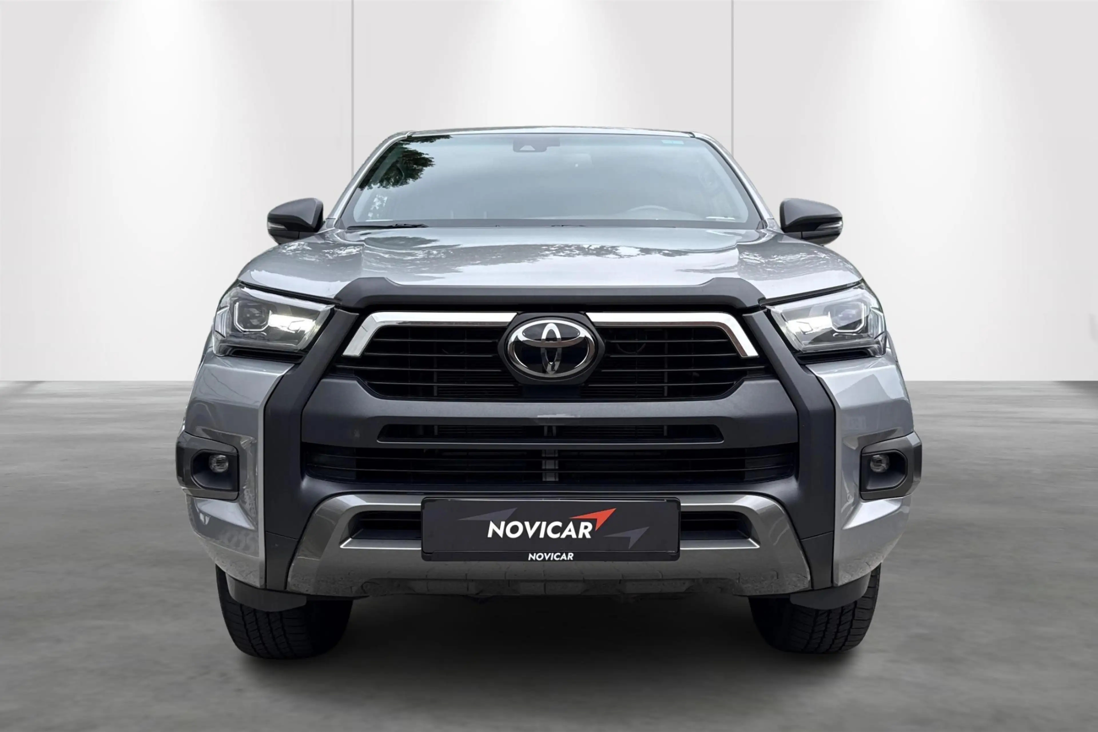 Toyota Hilux 2.8 D-4D Double Cab Aut. Invincible BTW-AUTO — photo 4