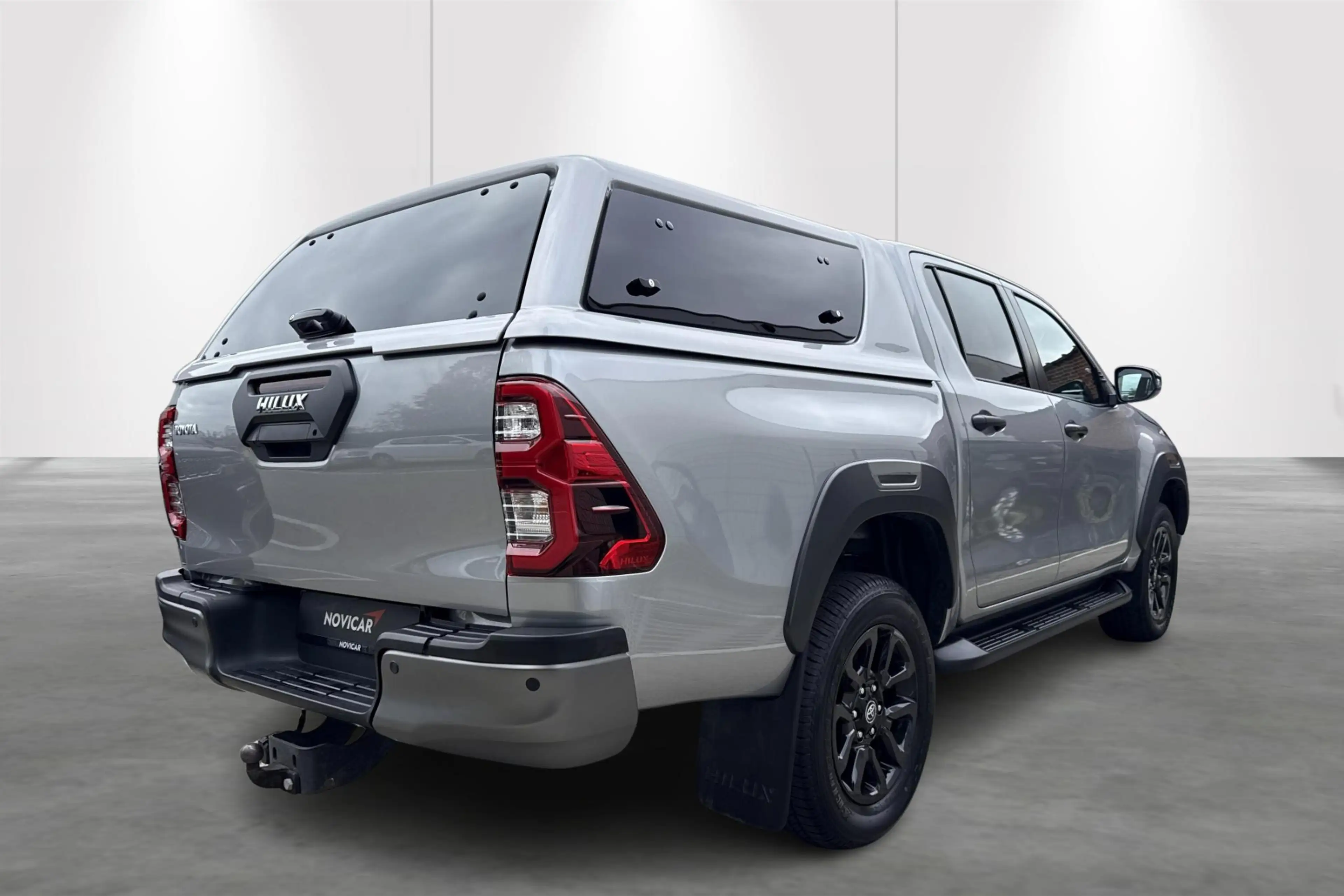Toyota Hilux 2.8 D-4D Double Cab Aut. Invincible BTW-AUTO — photo 2