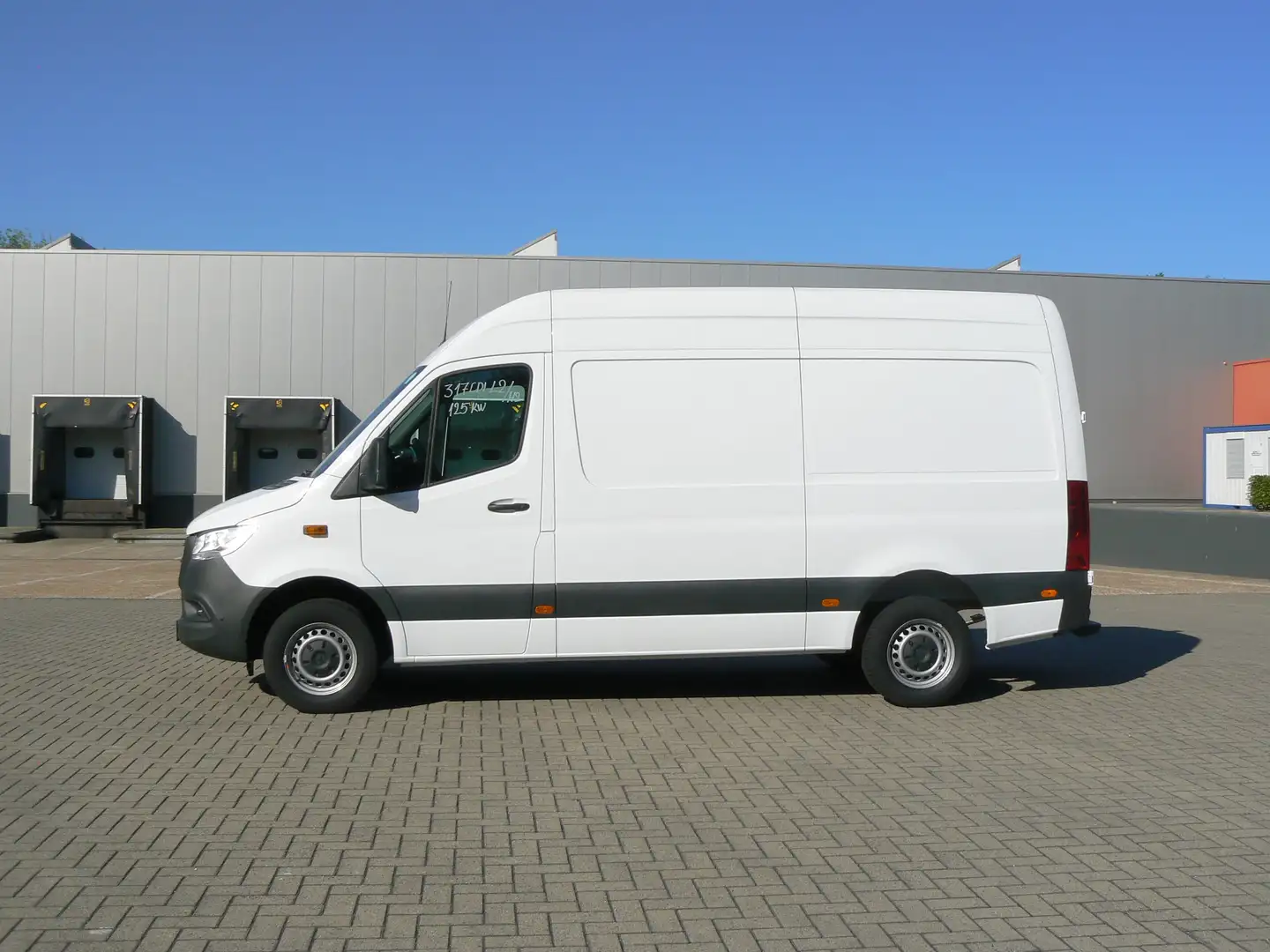 Mercedes-Benz Sprinter 317CDI L2/H2- 30700+BTW NAVIGATIE CAMERA 360° Blanc - 2
