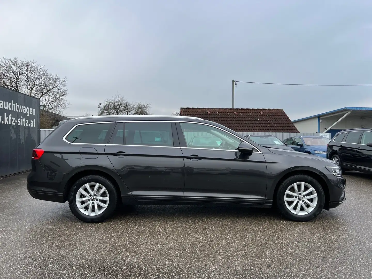 Volkswagen Passat Variant Business 2,0 TDI DSG| NP € 55.000 Grau - 2