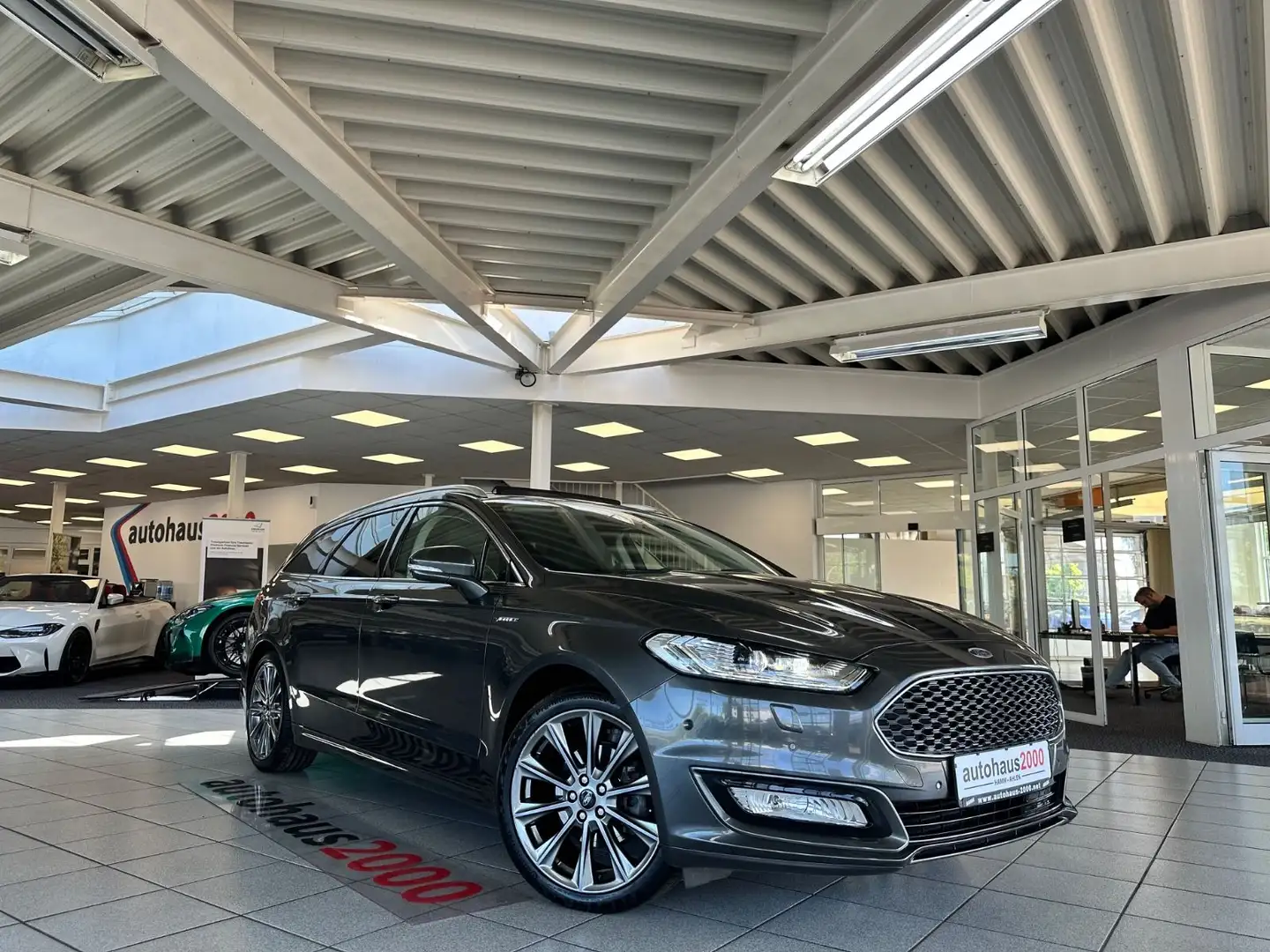 Ford Mondeo Turnier 2.0 Vignale AUT./LED/CAM/PANO. Gris - 1