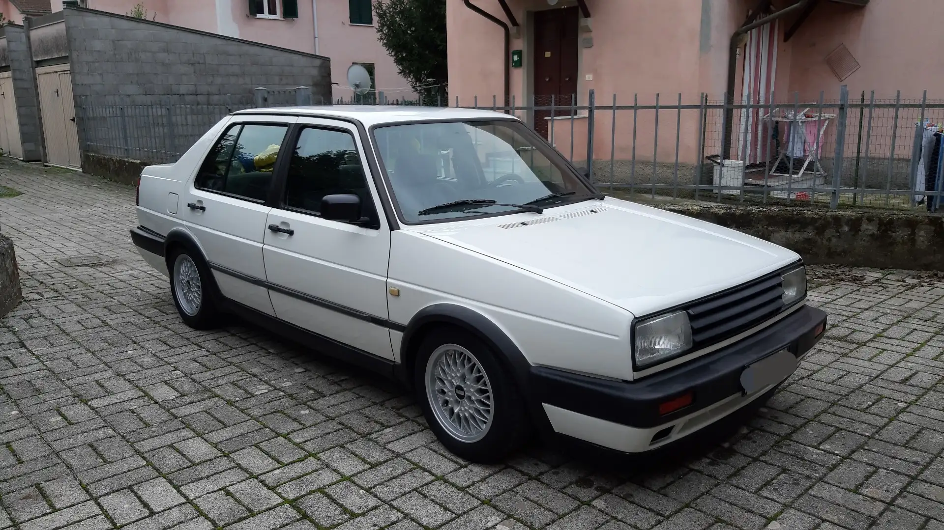 Volkswagen Jetta 1.3 GL - 2