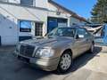 Mercedes-Benz E 320 320 Coupe H-Kennzeichen*3.Hand*Klima*Top Zustand Silber - thumbnail 1