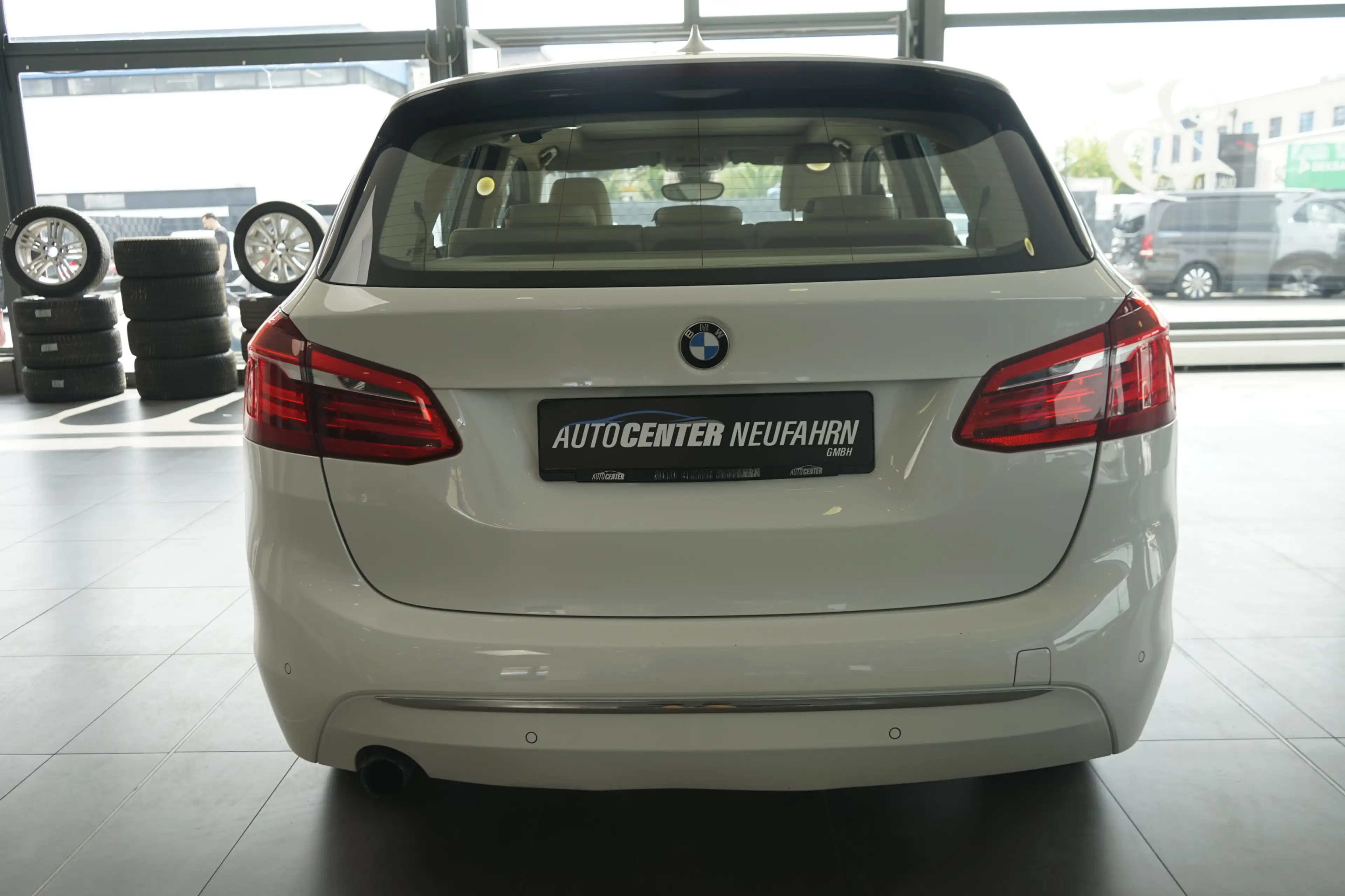 BMW 225 Luxury Line Navi+Pano+LED+Leder+Keyless+PDC+Busine — photo 6