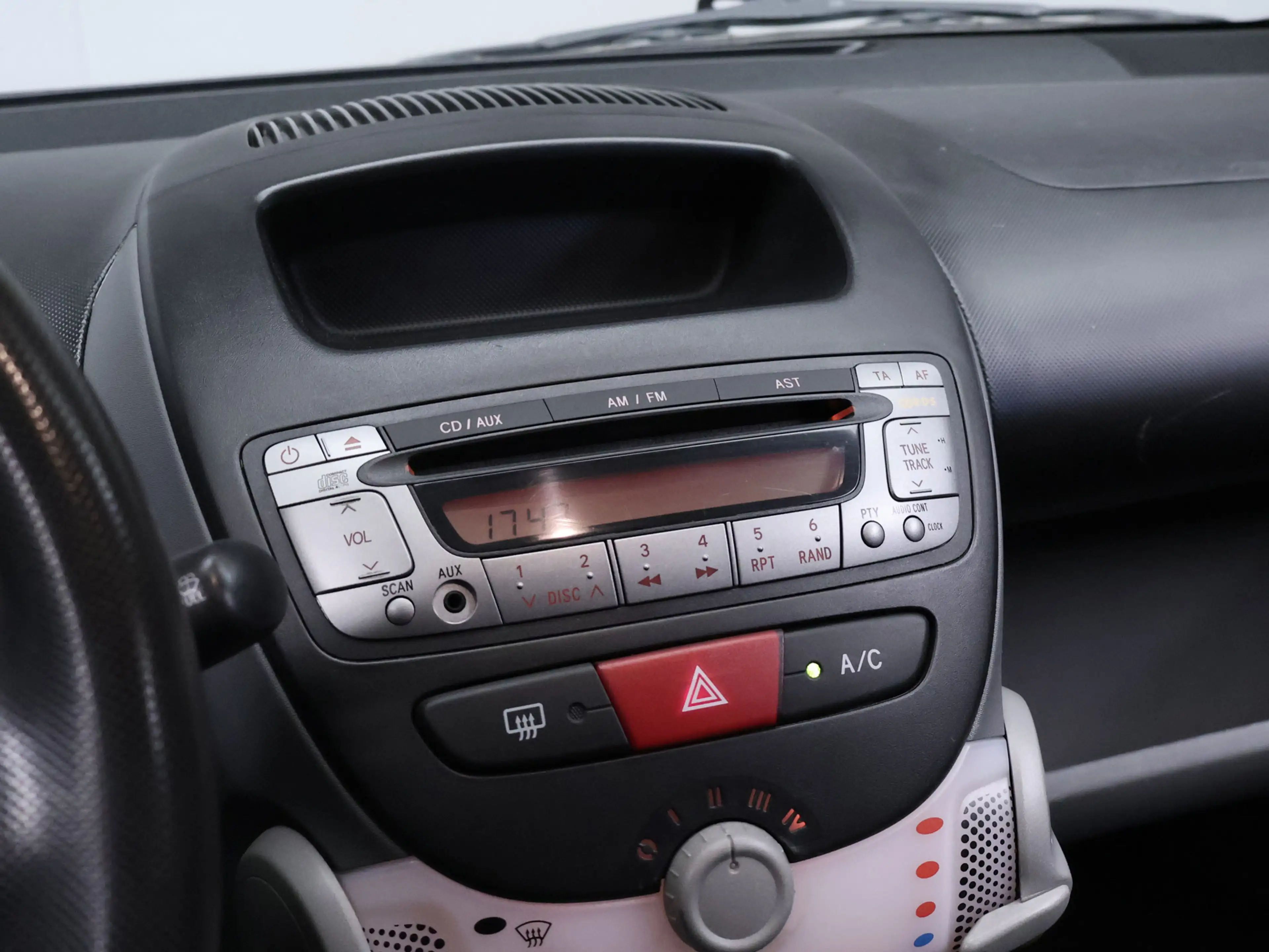 Citroen C1 1.0-12V Ambiance Sport AUTOMAAT (AIRCO,ELEKTRISCH — photo 11
