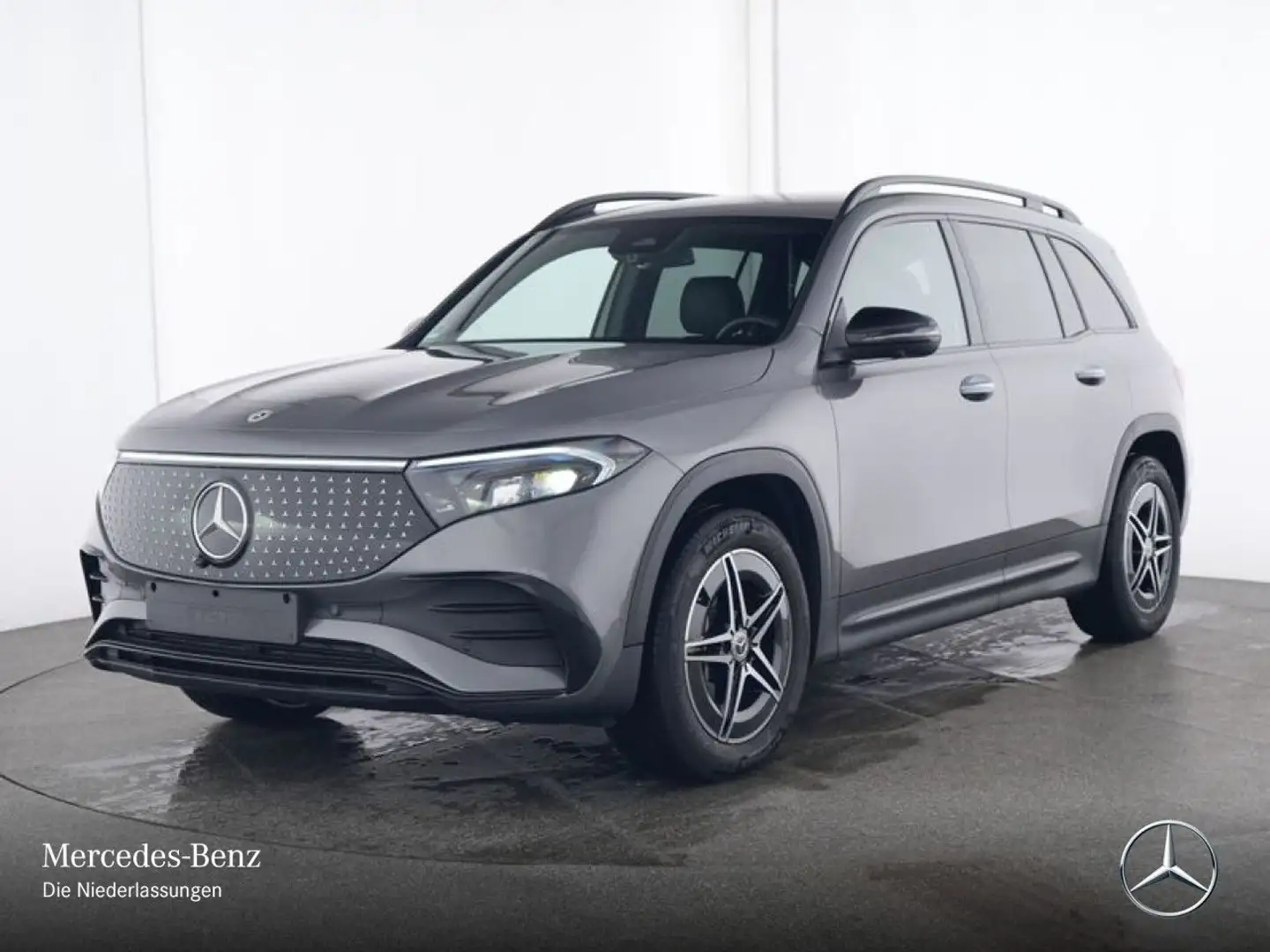 Mercedes-Benz EQB 300 4M AMG+NIGHT+PREMIUM+360+MEMORY+BURMESTER Grijs - 2