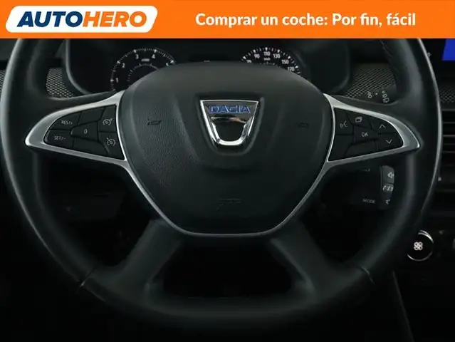 Dacia Sandero view 22