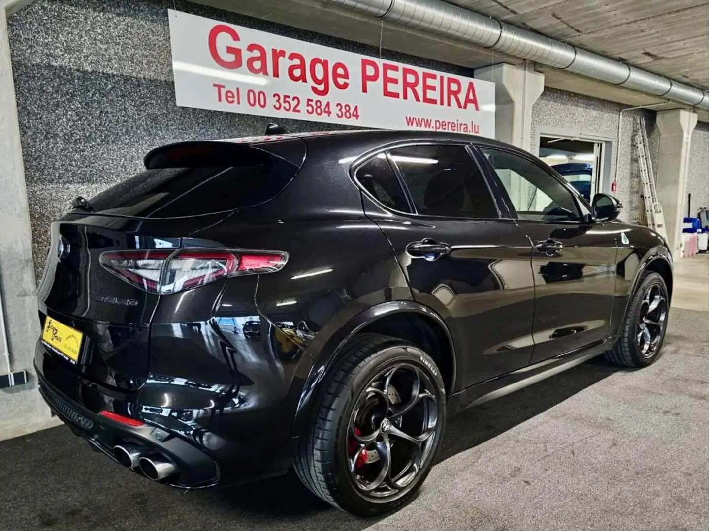 Alfa Romeo Stelvio Quadrifoglio 510 CV Quadrifoglio 1ere main  CARBON Noir - 2