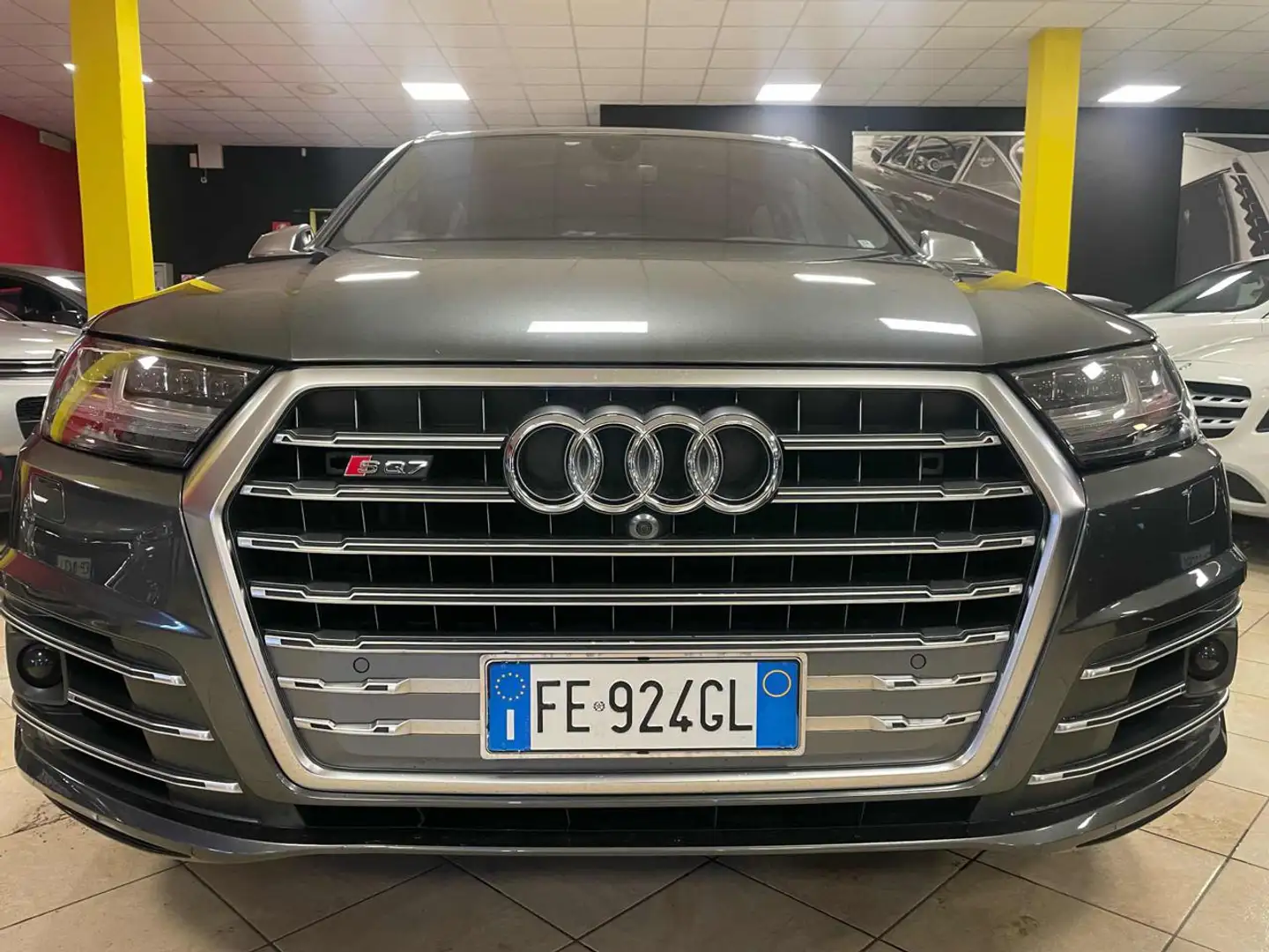 Audi SQ7 4.0 V8 TDI quattro *FULL FULL OPTIONAL* Gris - 2