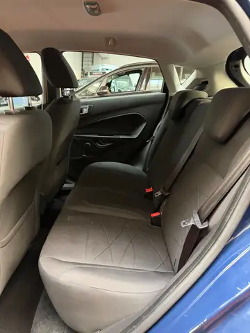 Ford Fiesta view 6