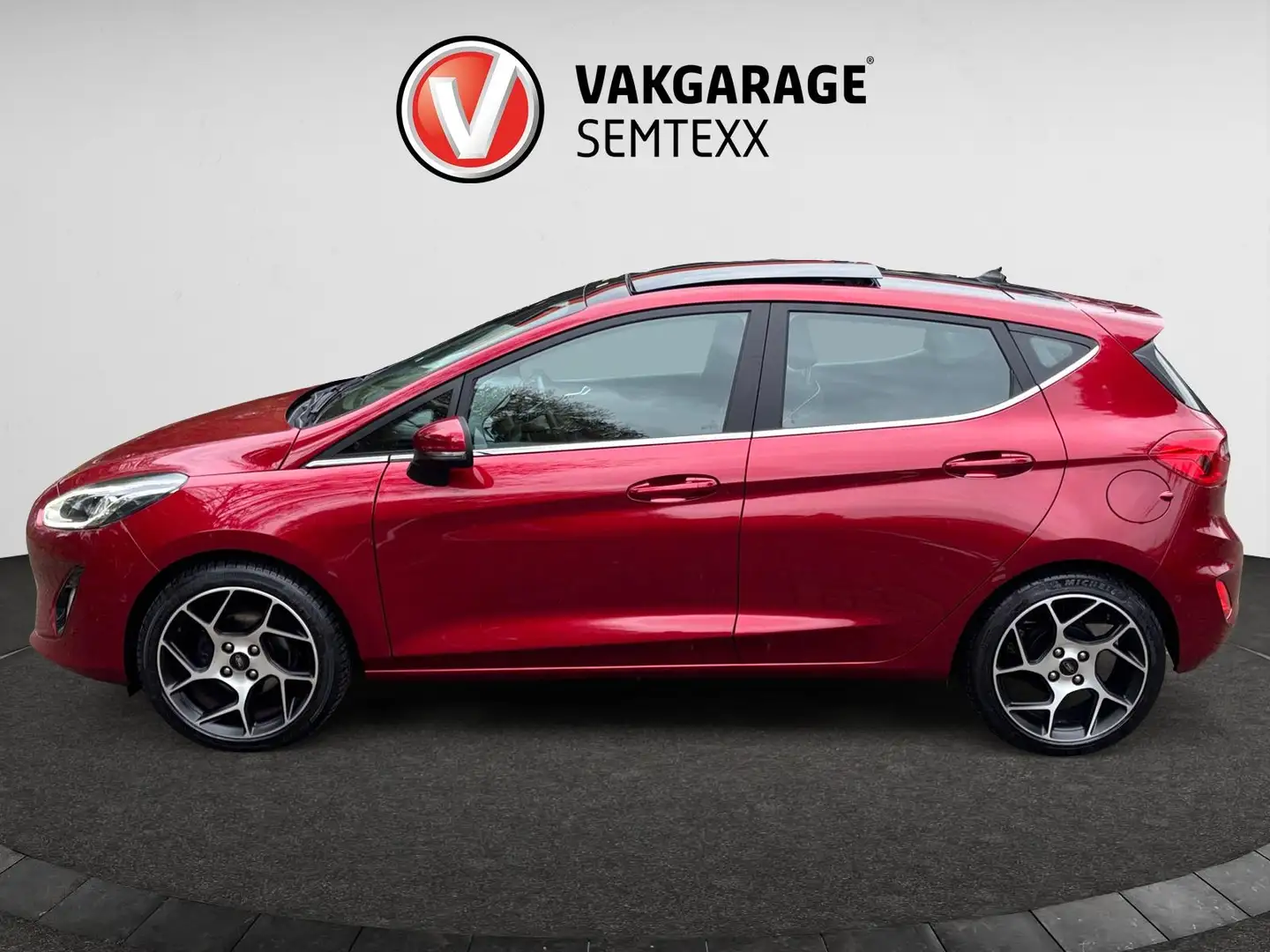 Ford Fiesta Titanium |Facelift | B&O| Pano | Clima | Cruise | Rood - 2