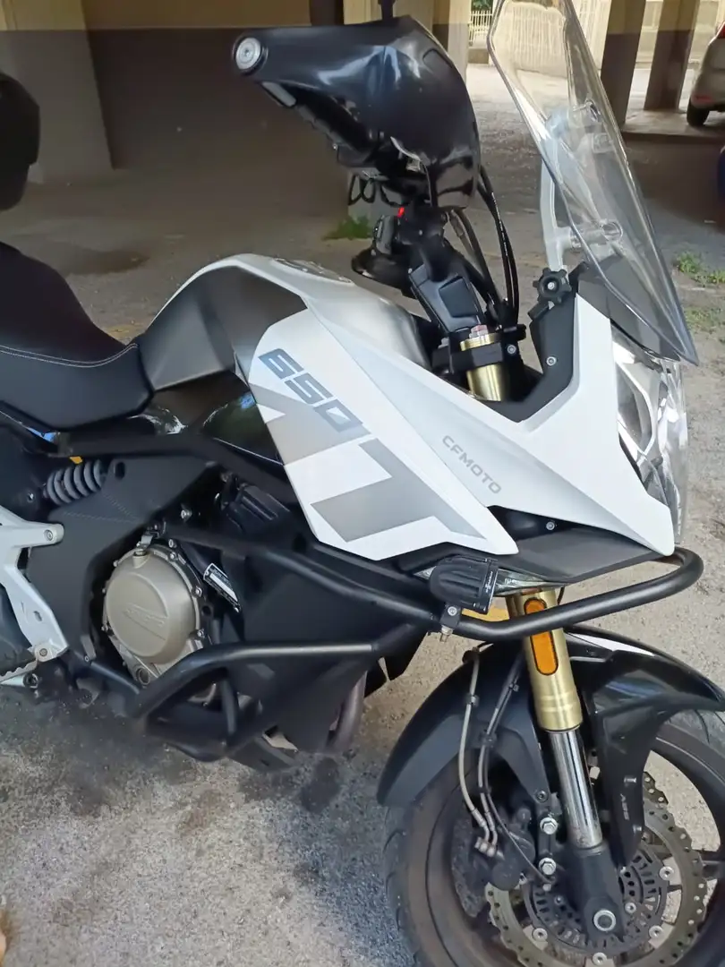 CFMOTO 650 MT 56 cv Argento - 2