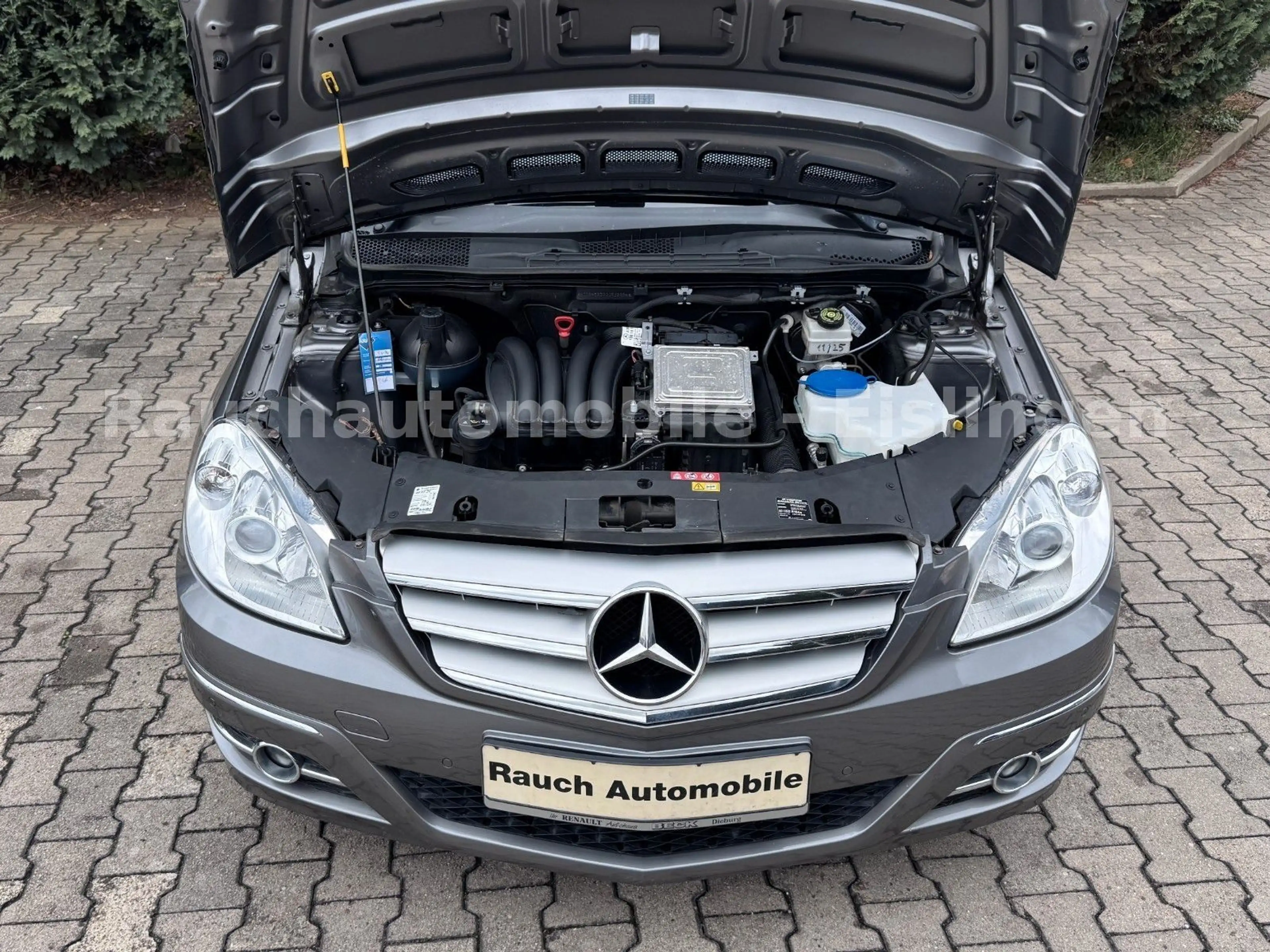 Mercedes-Benz B 180 Automatik,Tempomat,Sitzheizung,Alu,e.Fenst — photo 9