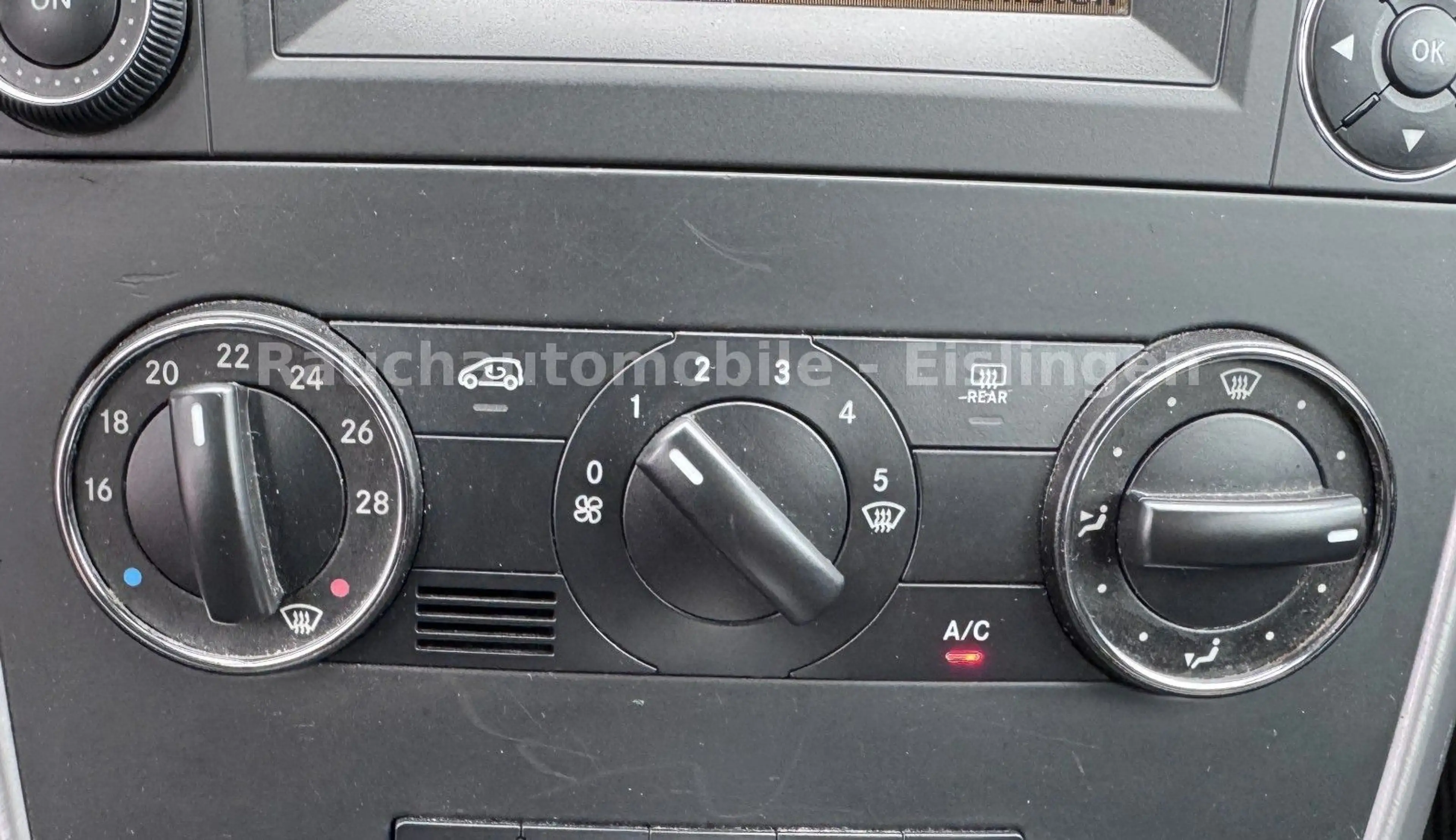 Mercedes-Benz B 180 Automatik,Tempomat,Sitzheizung,Alu,e.Fenst — photo 21