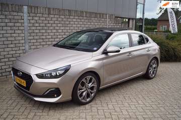 Fastback 1.4 T-GDI Premium Autom Panodak Leder Spo