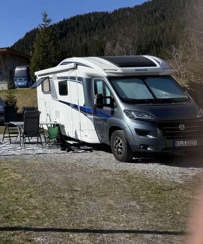 Imagine Alții Knaus Sky Wave 650 MEG Klima, Längsbett, Hubbett