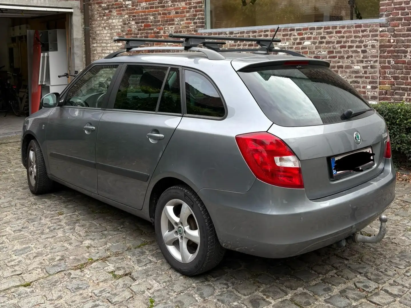 Skoda Fabia Fabia 1.2 TDI DPF GreenLine Zwart - 1