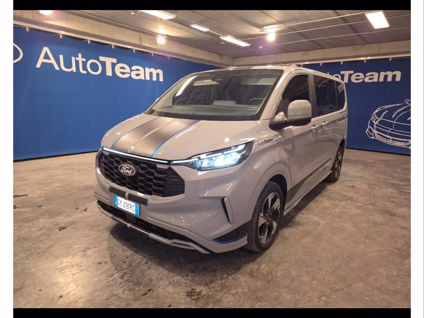 Ford Tourneo Custom v710 320 2.0 ecoblue 170cv sport l1h1 a8 Grigio - 1