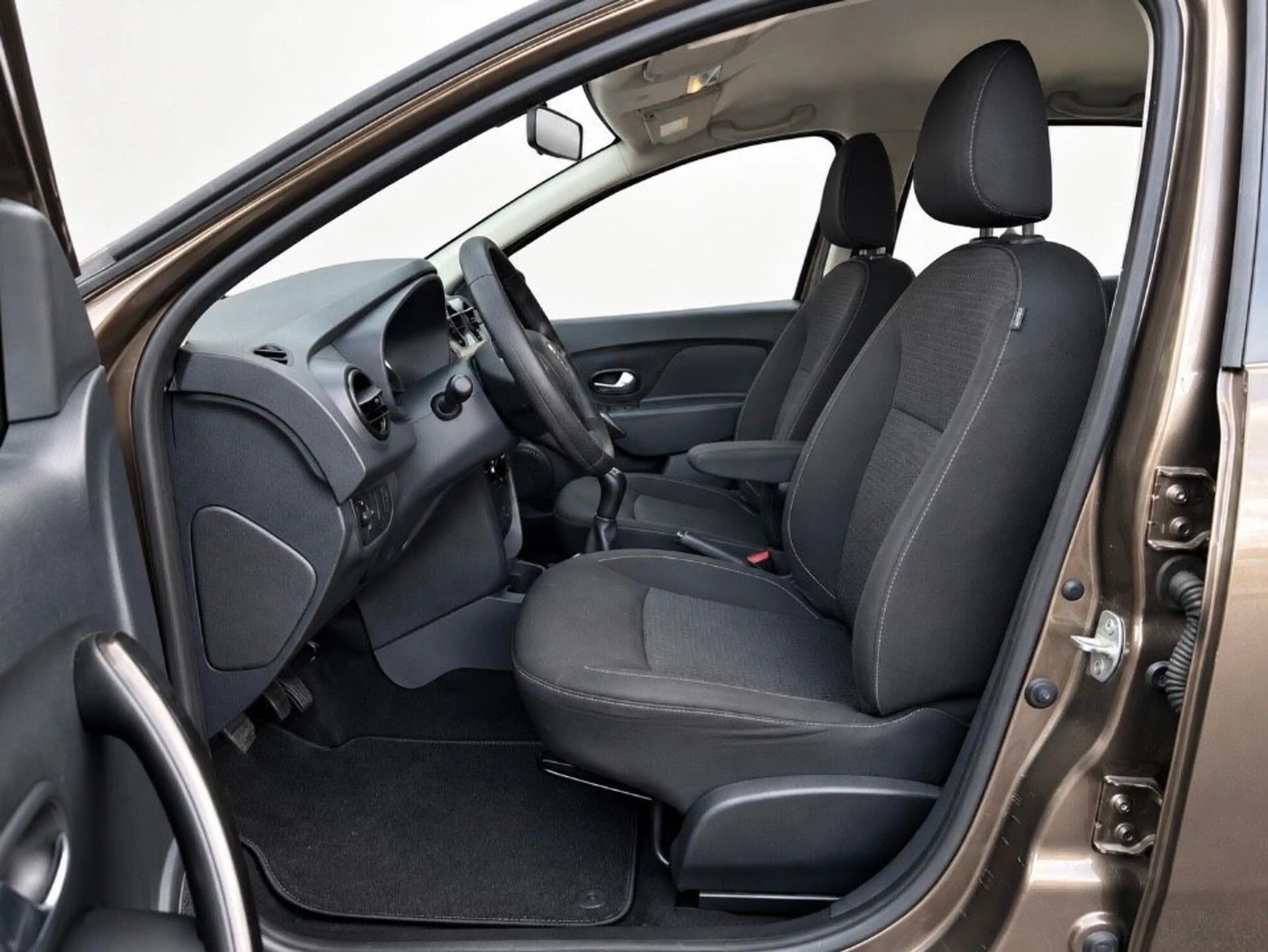 Dacia Sandero II Laureate/Nur 48tkm/Klima/Bluetooth — photo 9
