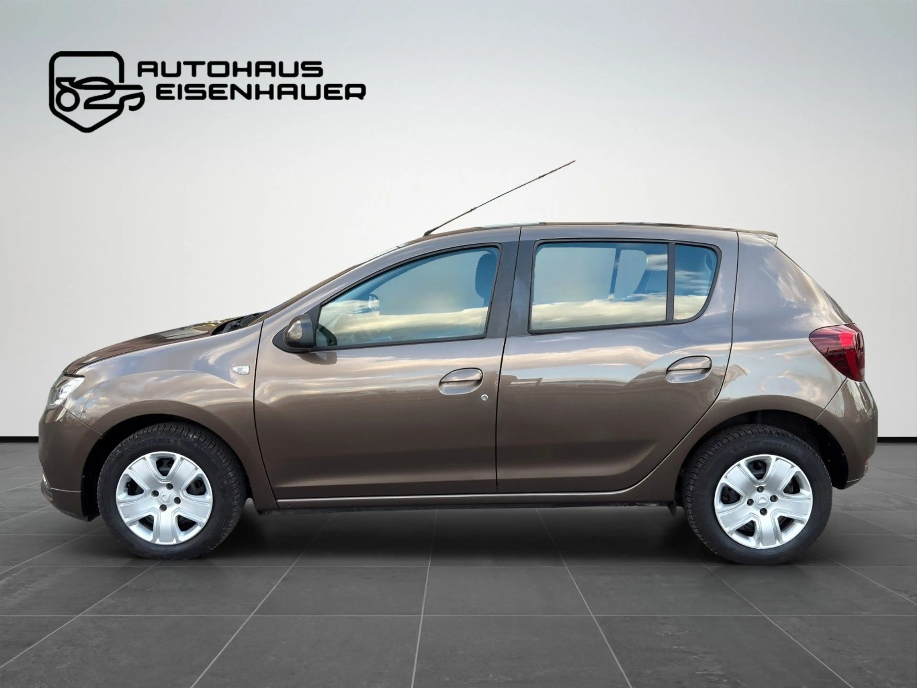 Dacia Sandero II Laureate/Nur 48tkm/Klima/Bluetooth — photo 2