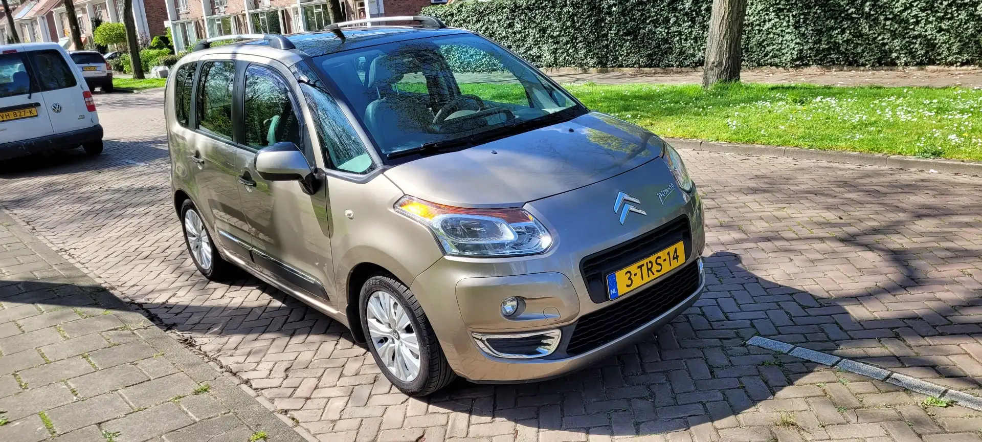 Citroen C3 Picasso 1.6 VTi Exclusive Jaune - 2