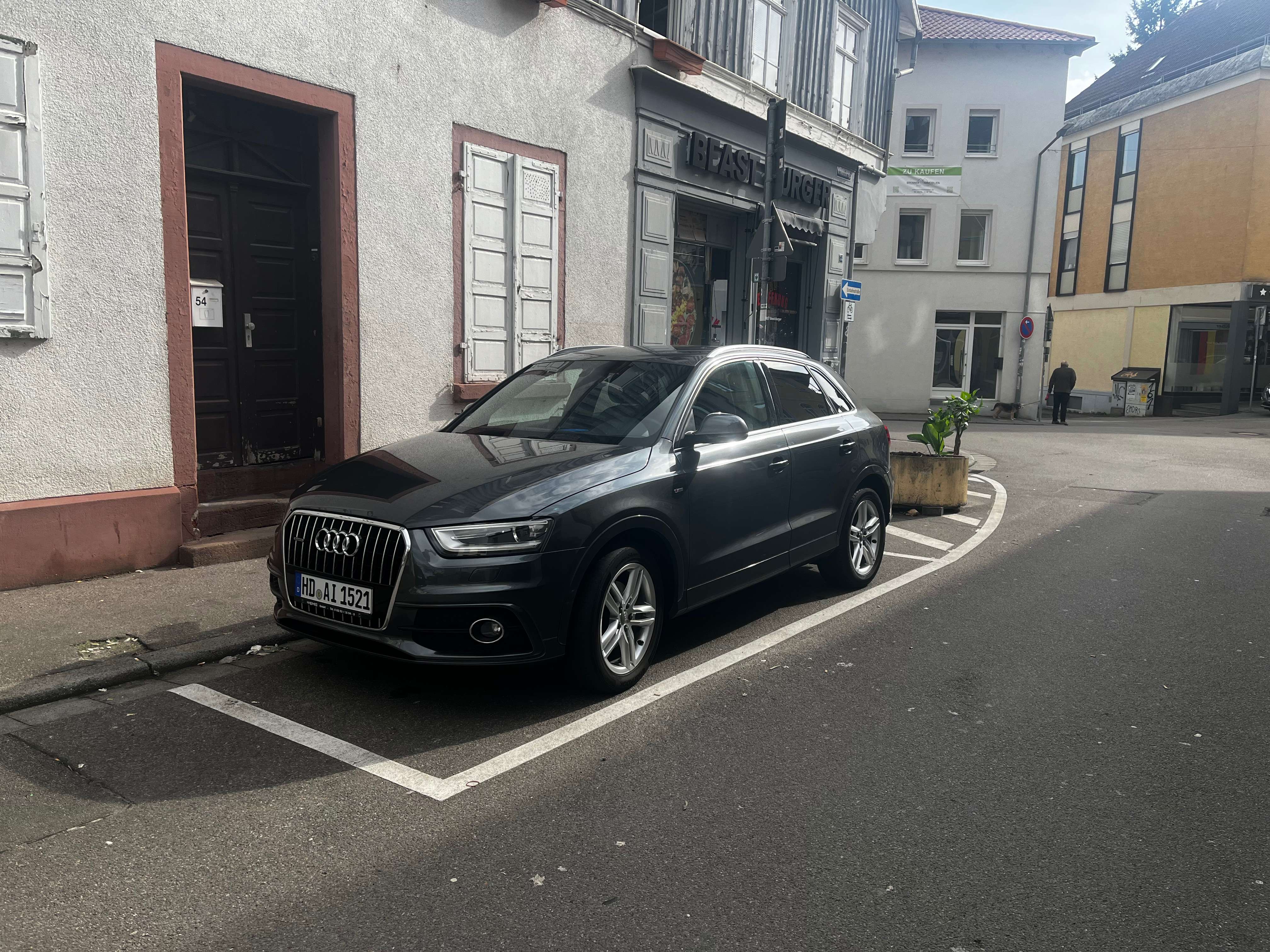 Second hand Audi Q3 2.0