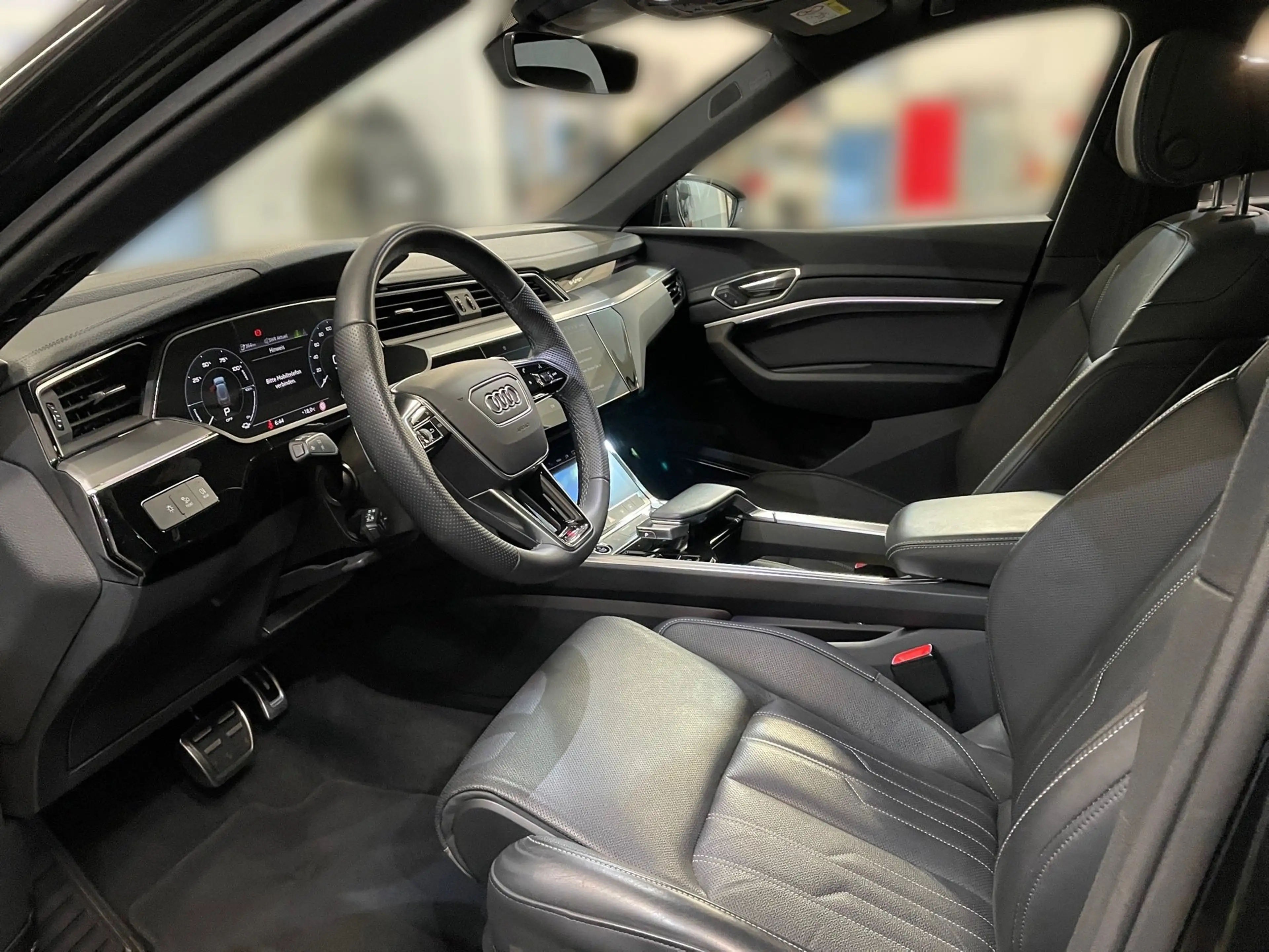 Audi Q8 e-tron Q8 55 e-tron quattro advanced *AHK*B&O*PANO*MATRIX — photo 10