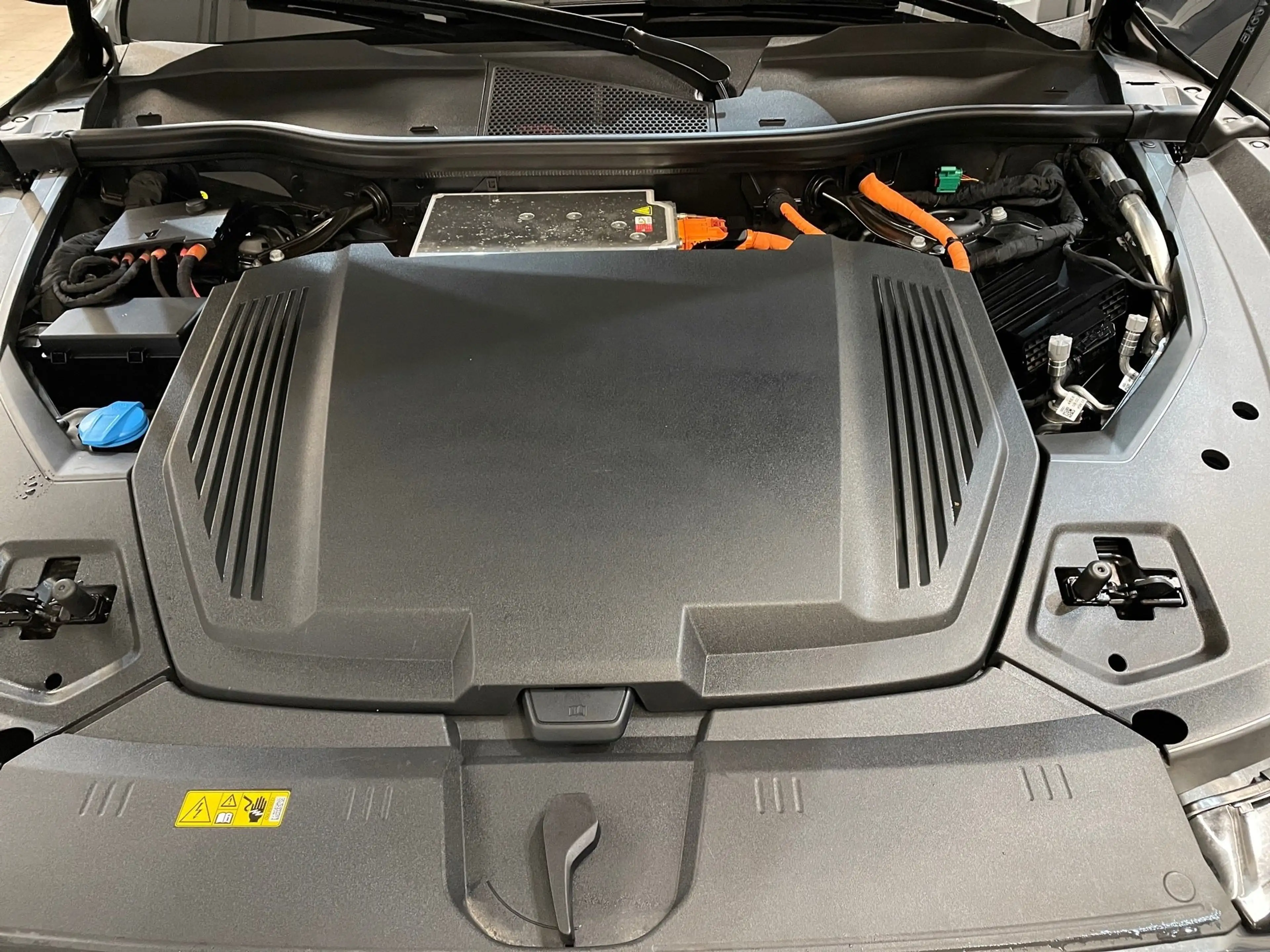 Audi Q8 e-tron Q8 55 e-tron quattro advanced *AHK*B&O*PANO*MATRIX — photo 8