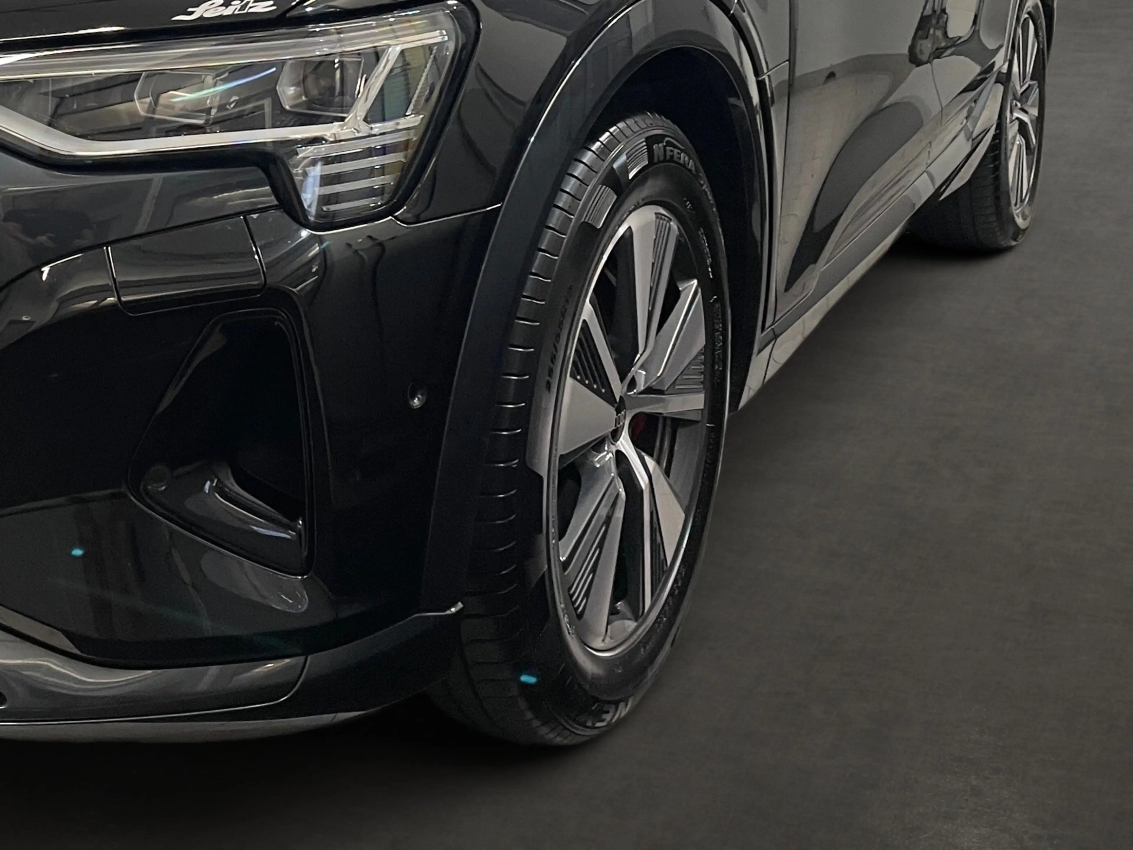 Audi Q8 e-tron Q8 55 e-tron quattro advanced *AHK*B&O*PANO*MATRIX — photo 9