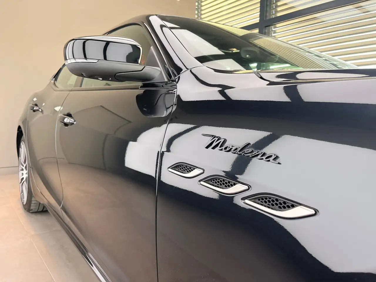 Maserati Ghibli 2025