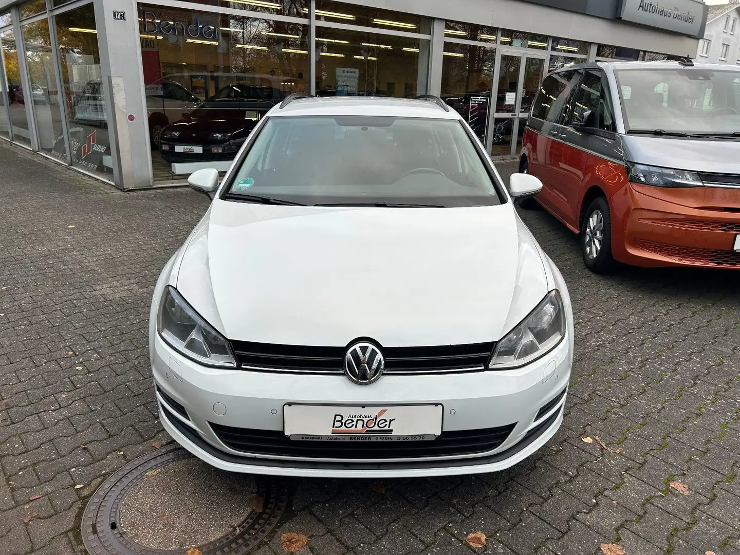 Volkswagen Golf VII Variant Trendline NAVI KLIMA PDC SHZ Weiß - 2