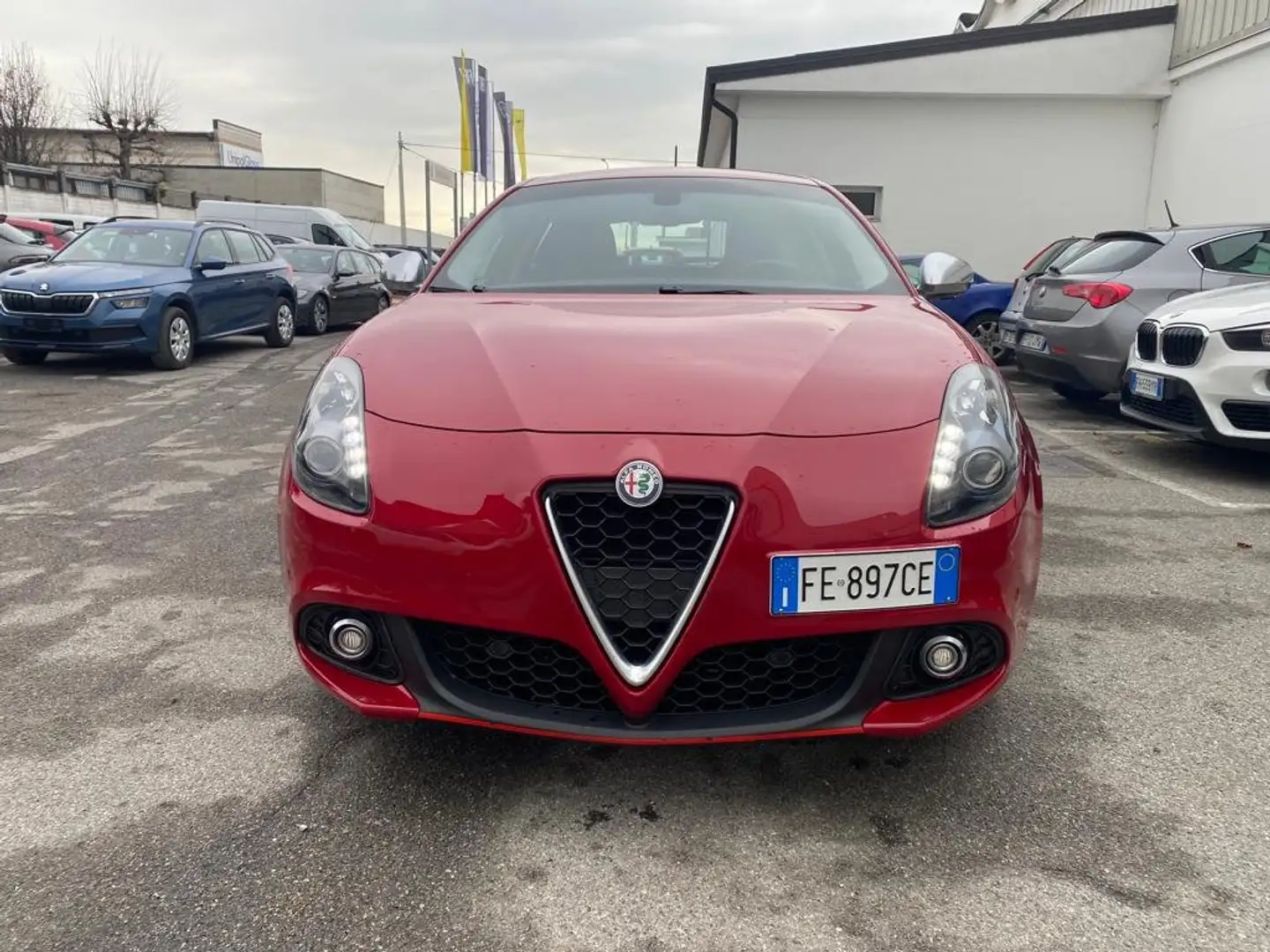 Alfa Romeo Giulietta Giulietta 1.6 jtdm Super 120cv crvena - 2