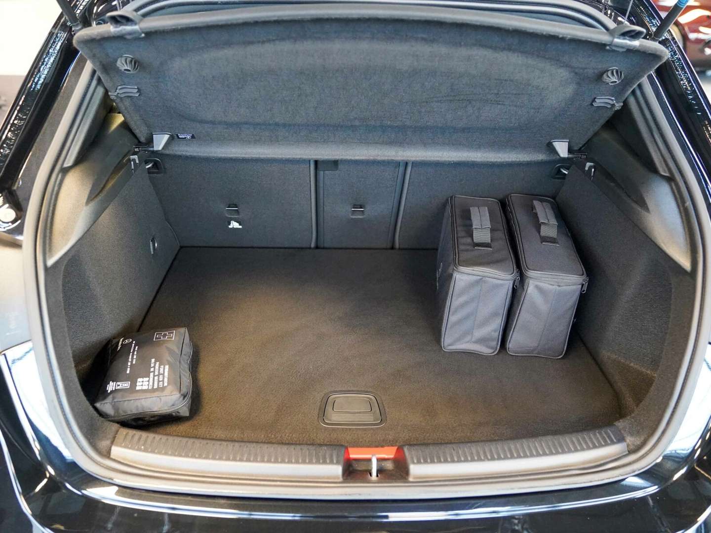 Mercedes Classe A250 E 250 AMG Line - - Joinsteer - #5