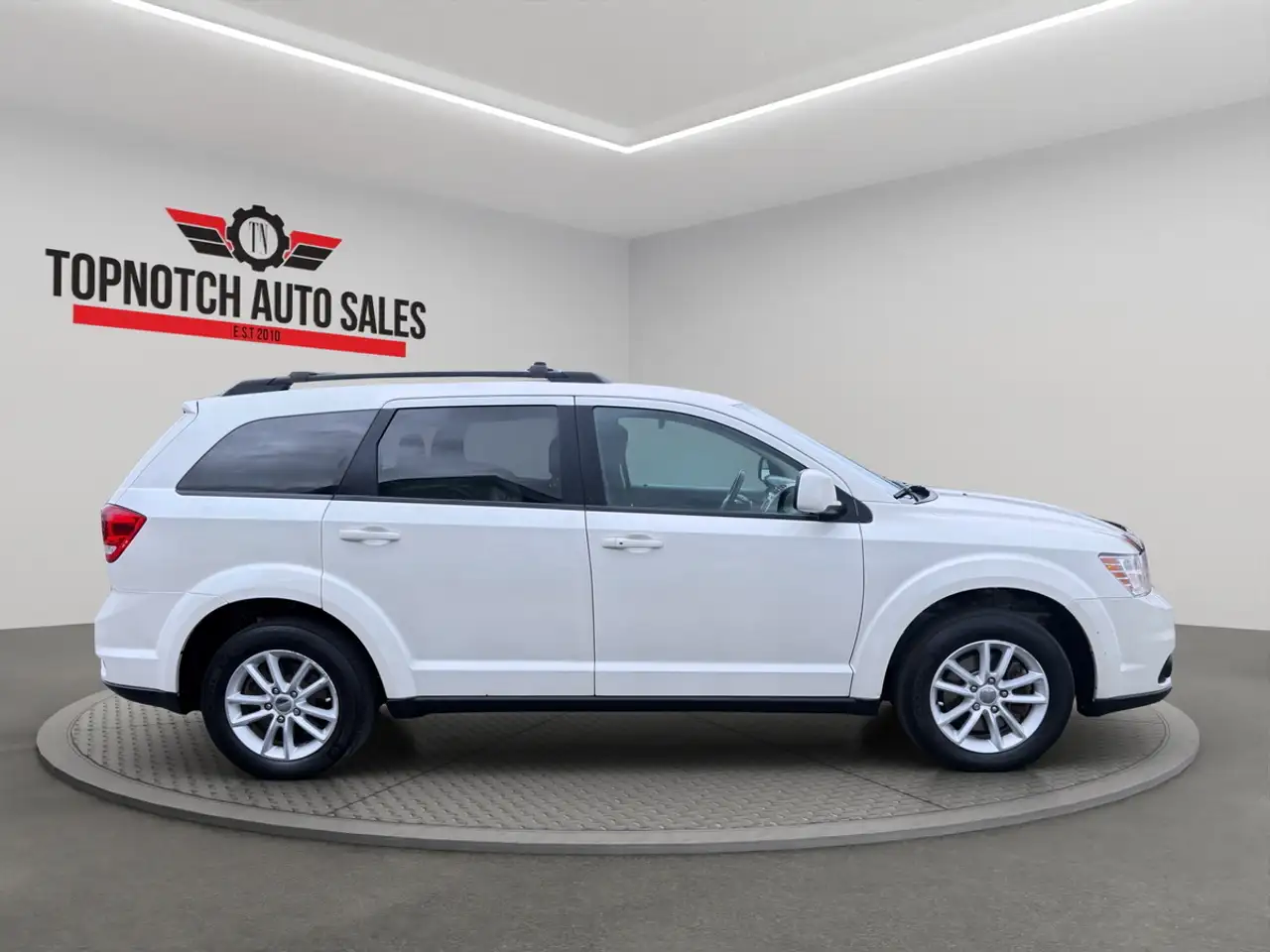 Dodge Journey снимка Dodge Journey