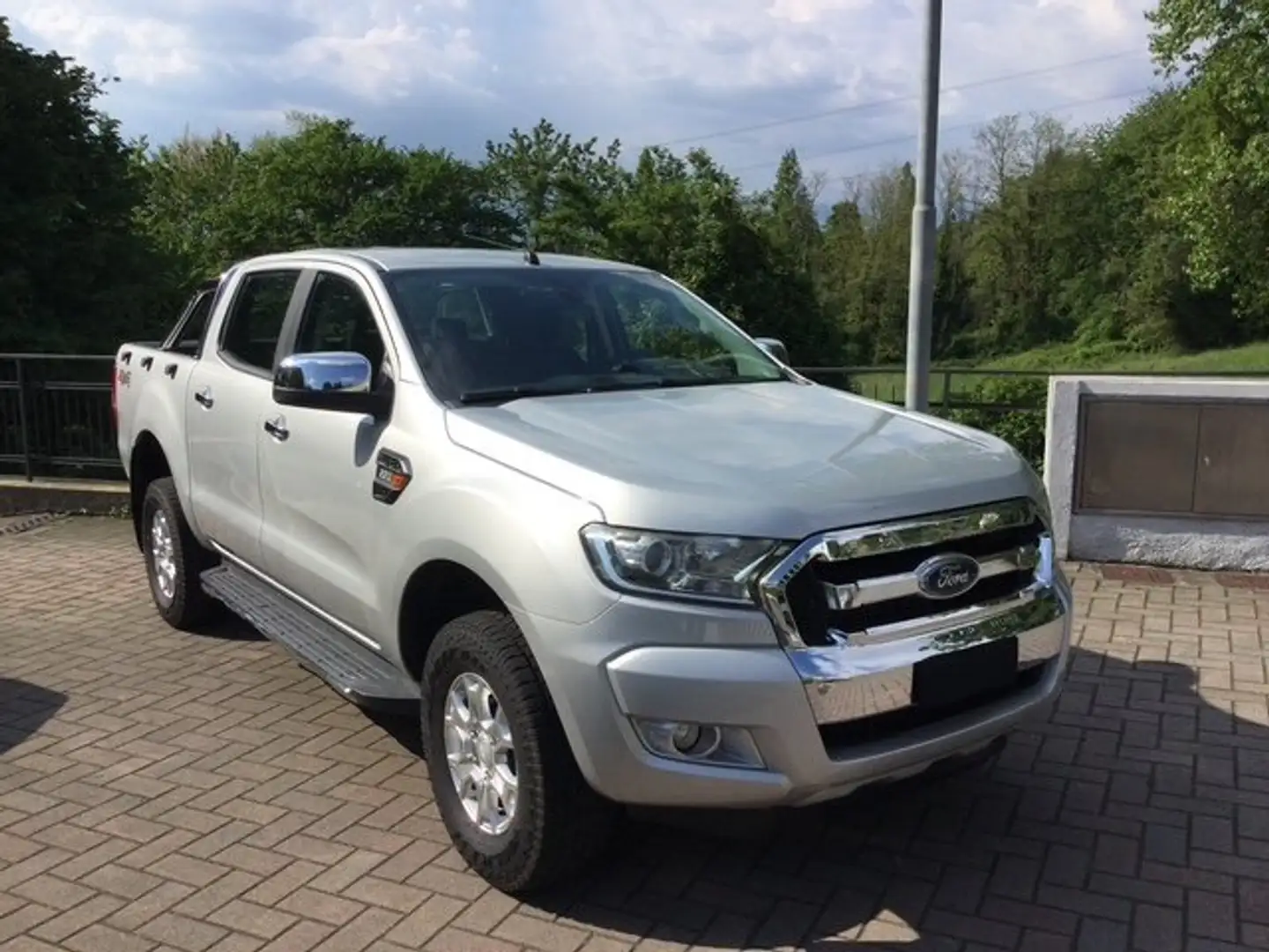 Ford Ranger Ranger VII 2016 2.2 tdci double cab XLT 160cv Argento - 1