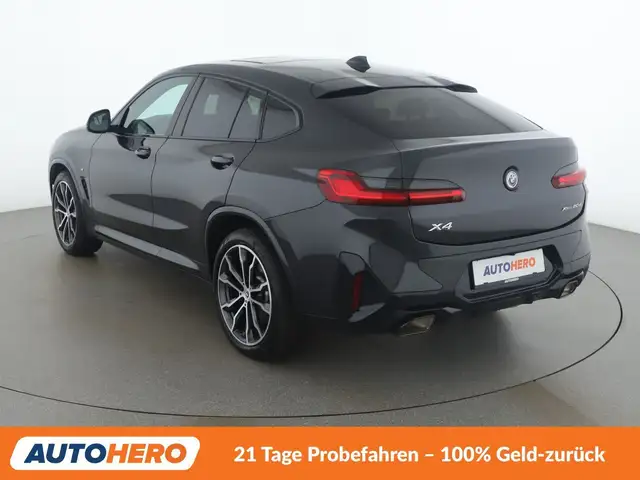 BMW X4 view 4