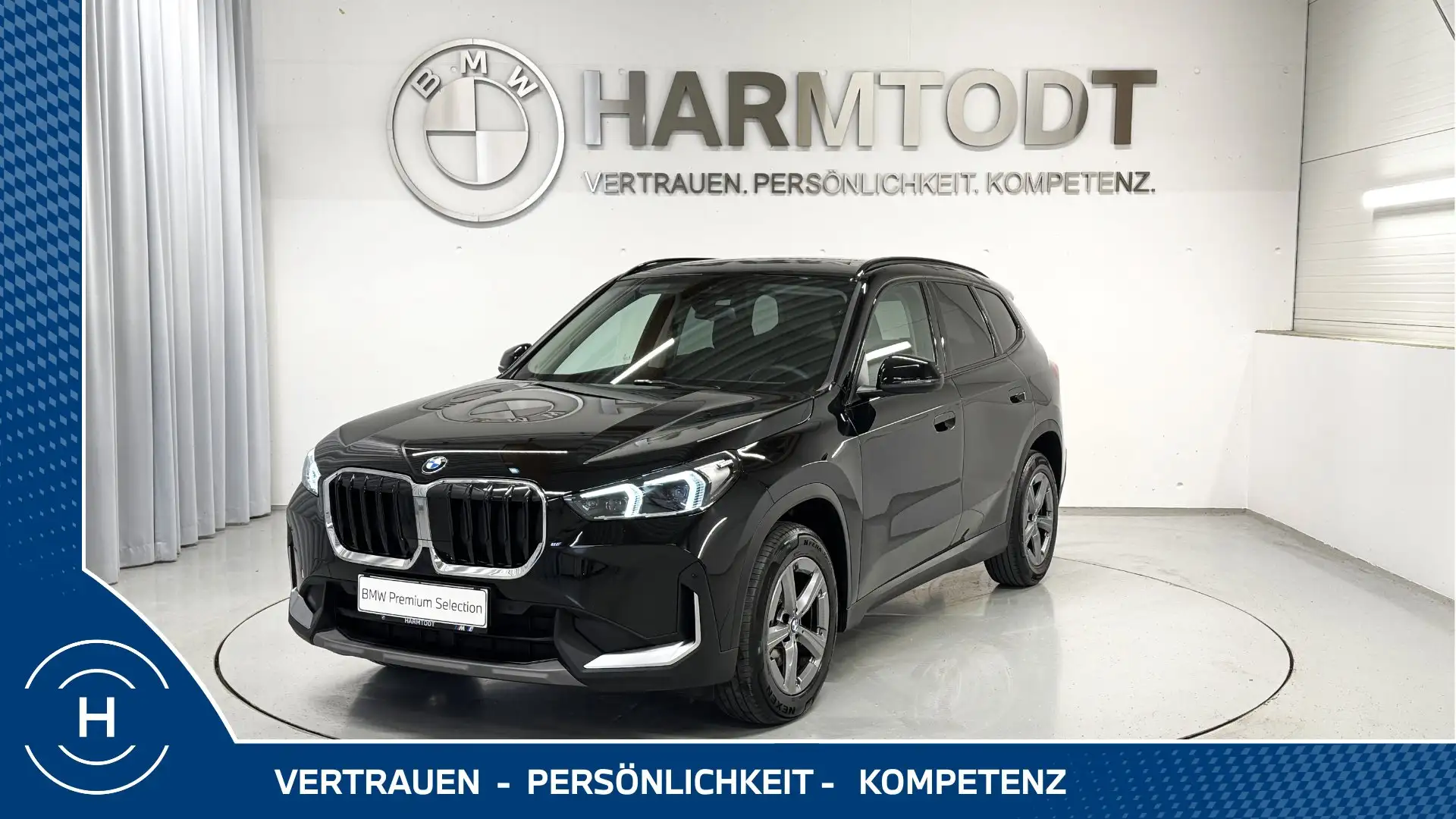 BMW X1 xDrive20d *Premium Paket* Schwarz - 1