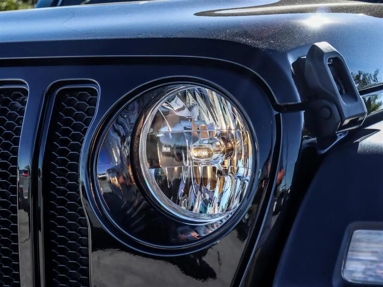 Jeep Wrangler снимка Jeep Wrangler