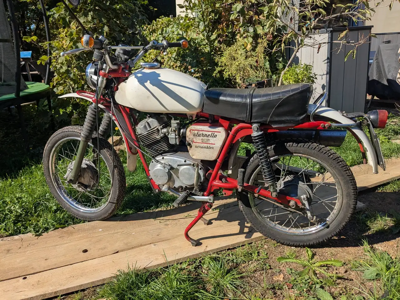 Moto Guzzi Stornello