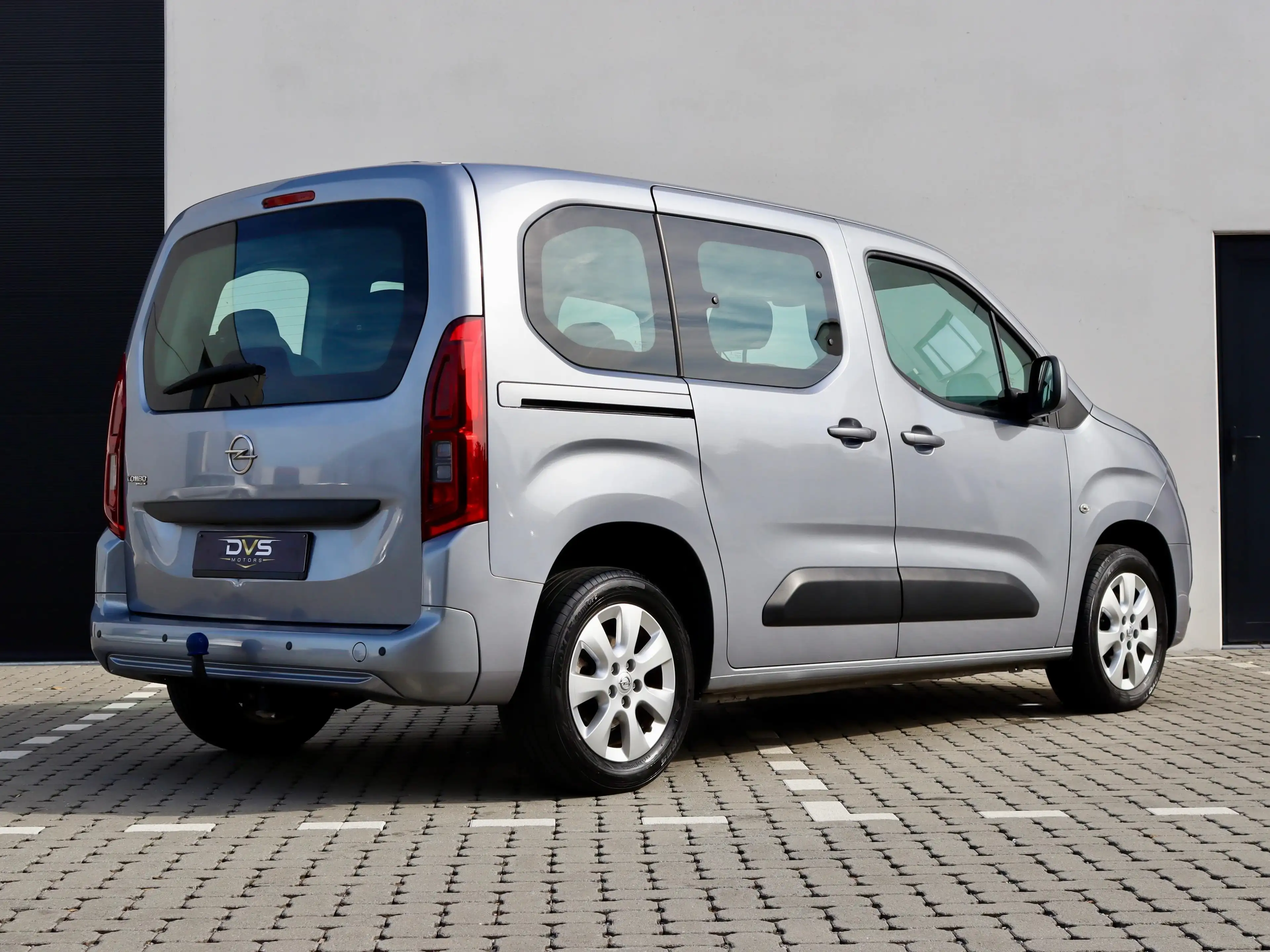 Opel Combo Life Combo Life 1.2 T L1H1 Edition S/S (EU6.3) — photo 13