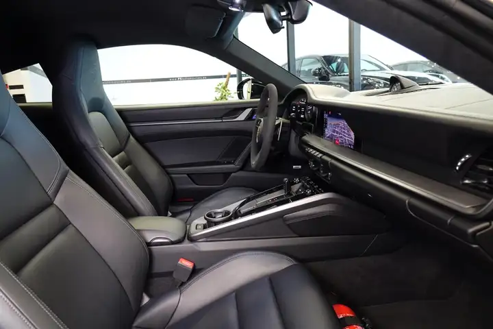 Porsche Carrera 2 GTS Coupé PDK 2021, foto 30