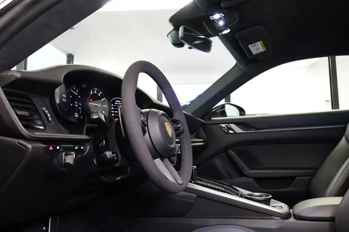 Porsche Carrera 2 GTS Coupé PDK 2021, foto 11