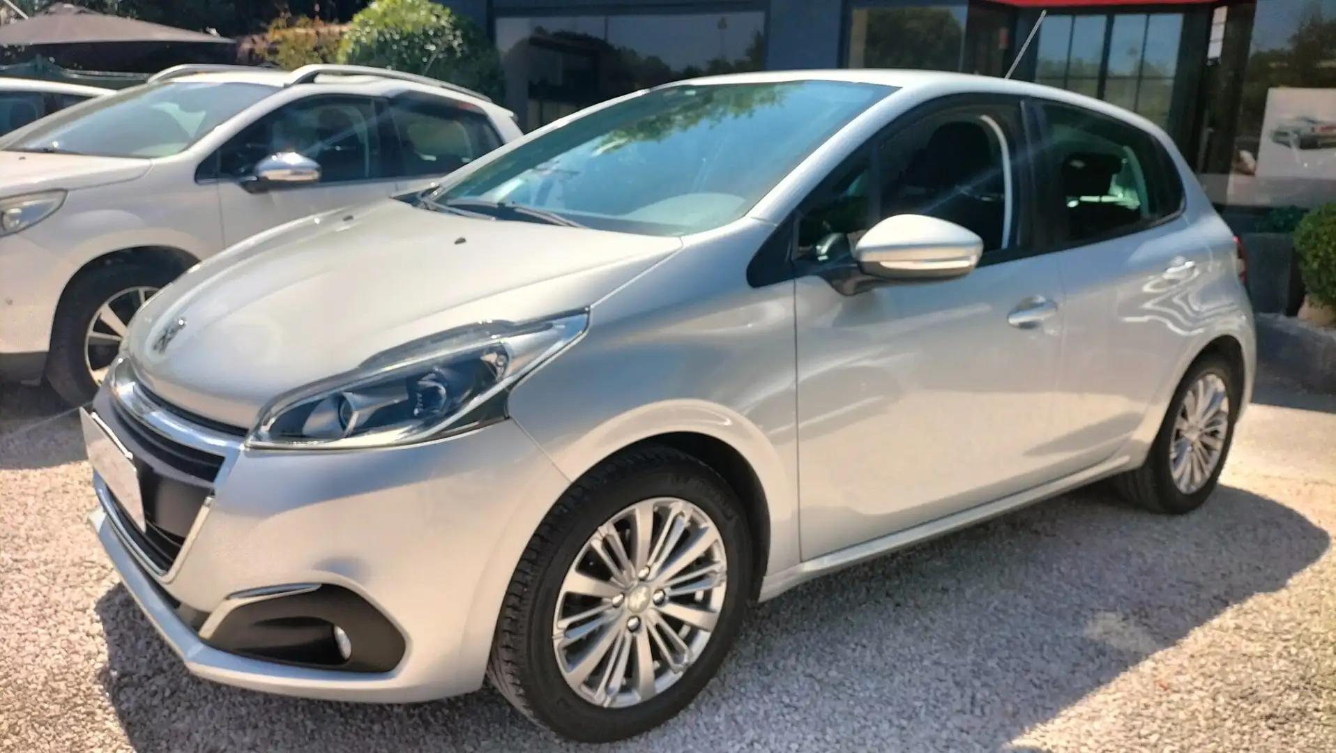 Peugeot 208 PureTech 82 5p. GPL *KM82000** PREZZO REALE Argento - 2