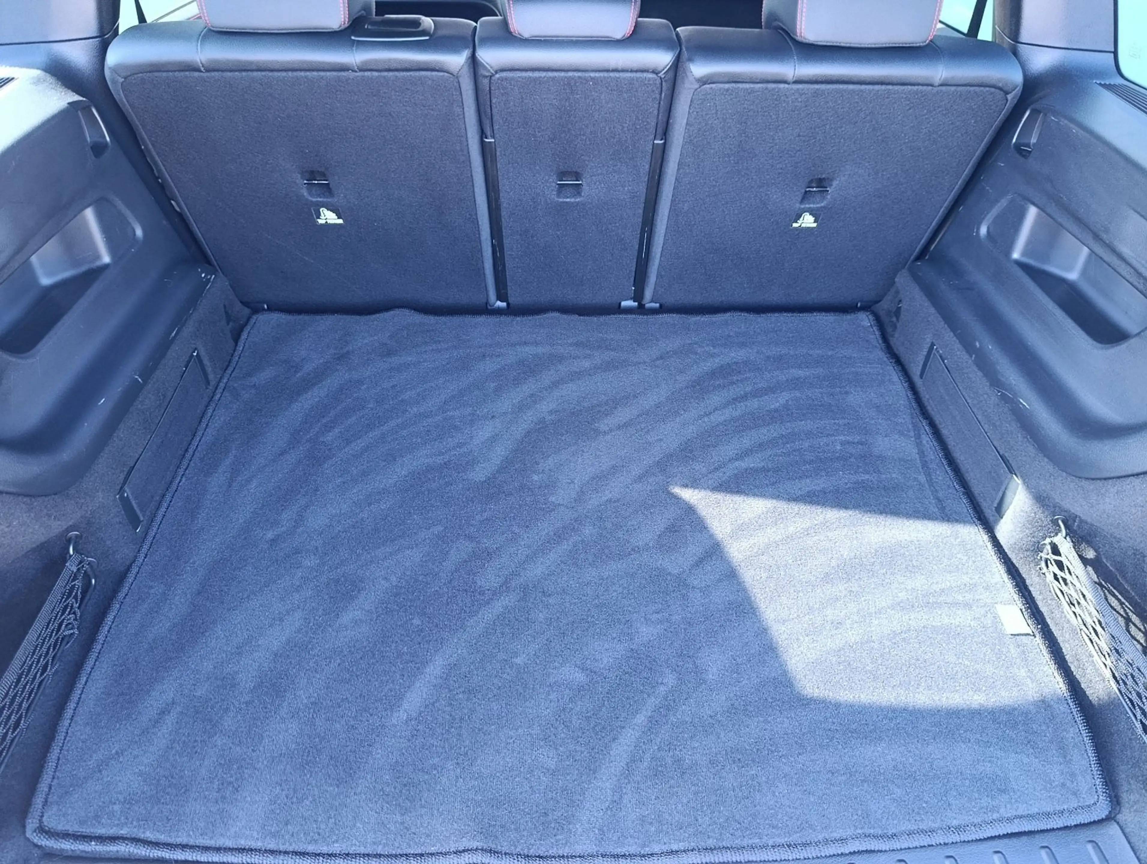 Mercedes-Benz EQB 300 4Matic AMG Panorama RFK 360° MBUX — photo 8