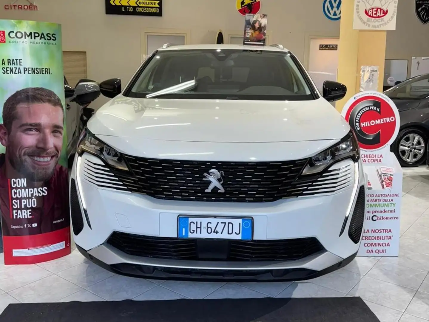 Peugeot 5008 5008 II 2021 1.5 bluehdi Allure s Bianco - 1