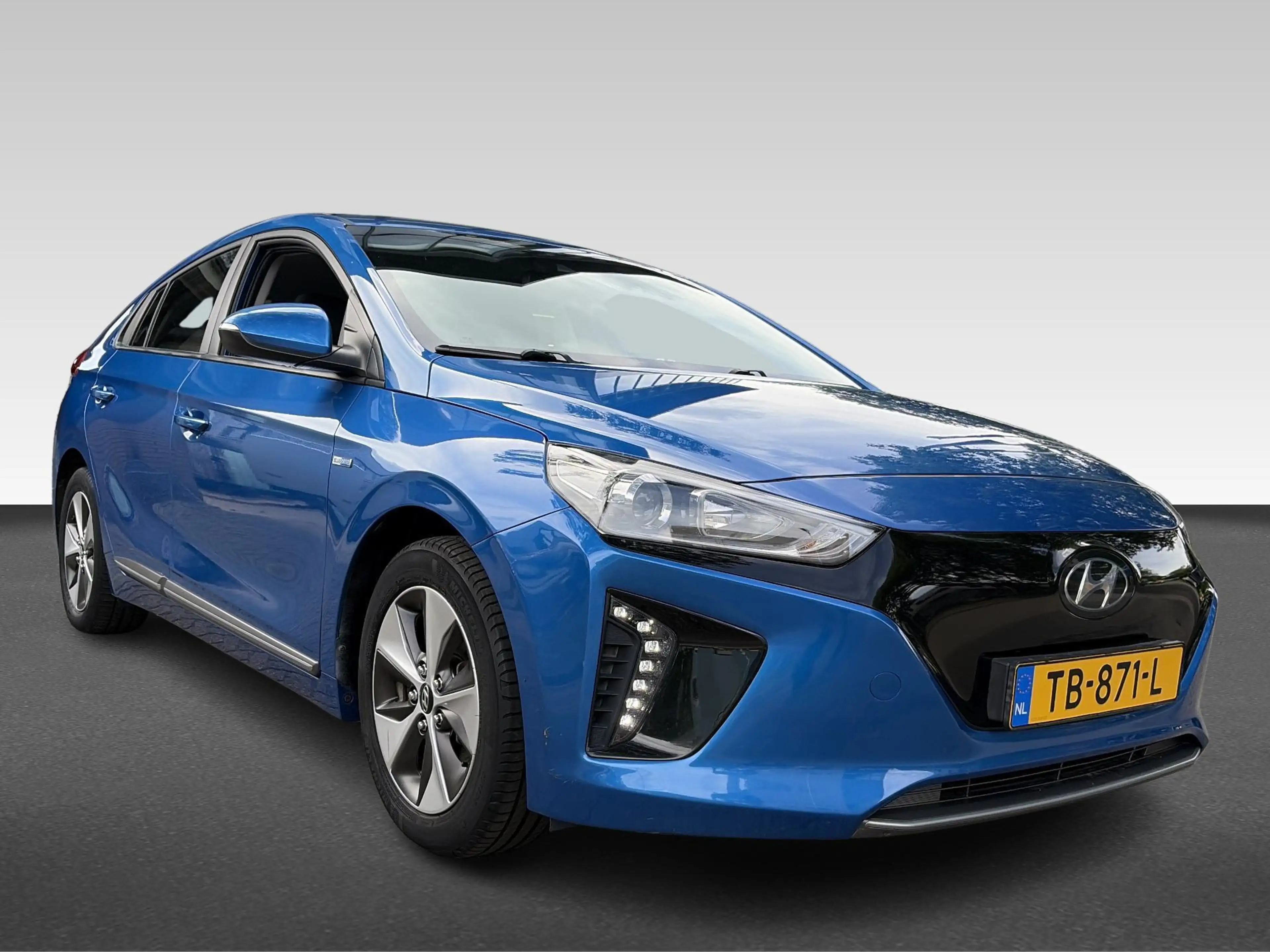 Hyundai IONIQ Comfort EV | Achteruitrijcamera | Airco (automatis — photo 8