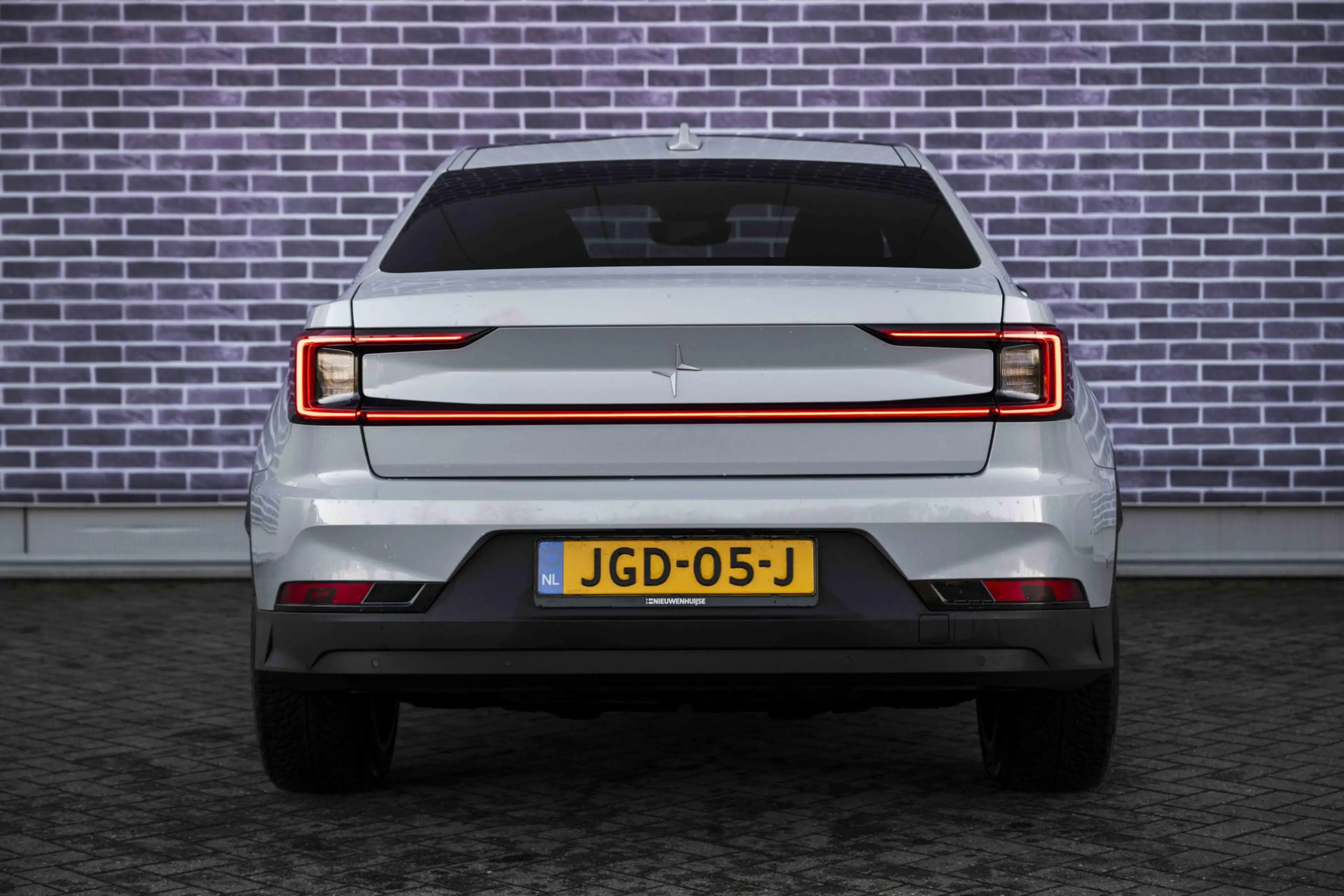 Polestar 2 Standard Range Single Motor 63kWh | Pilot Pack | P — photo 10