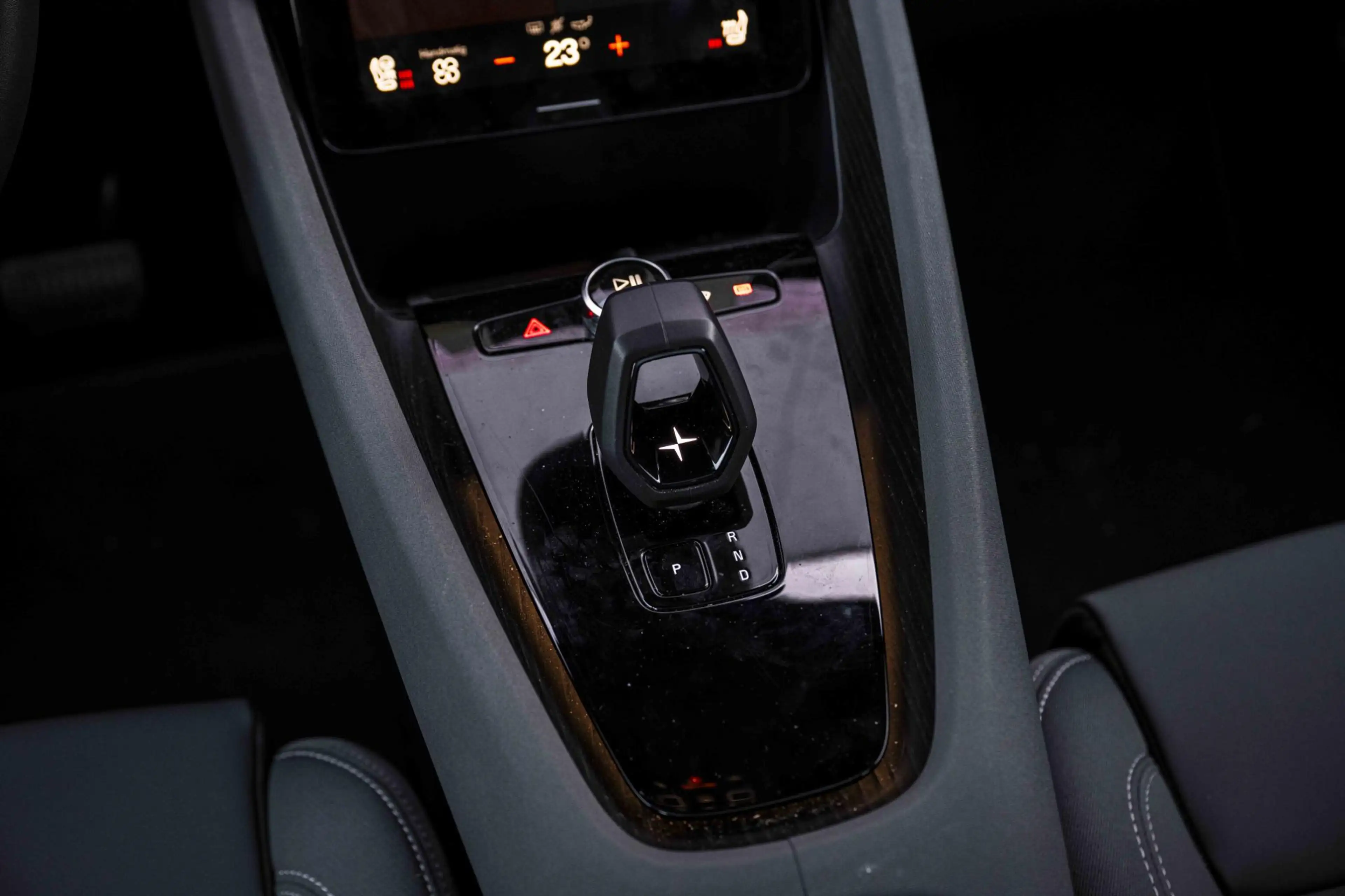 Polestar 2 Standard Range Single Motor 63kWh | Pilot Pack | P — photo 14