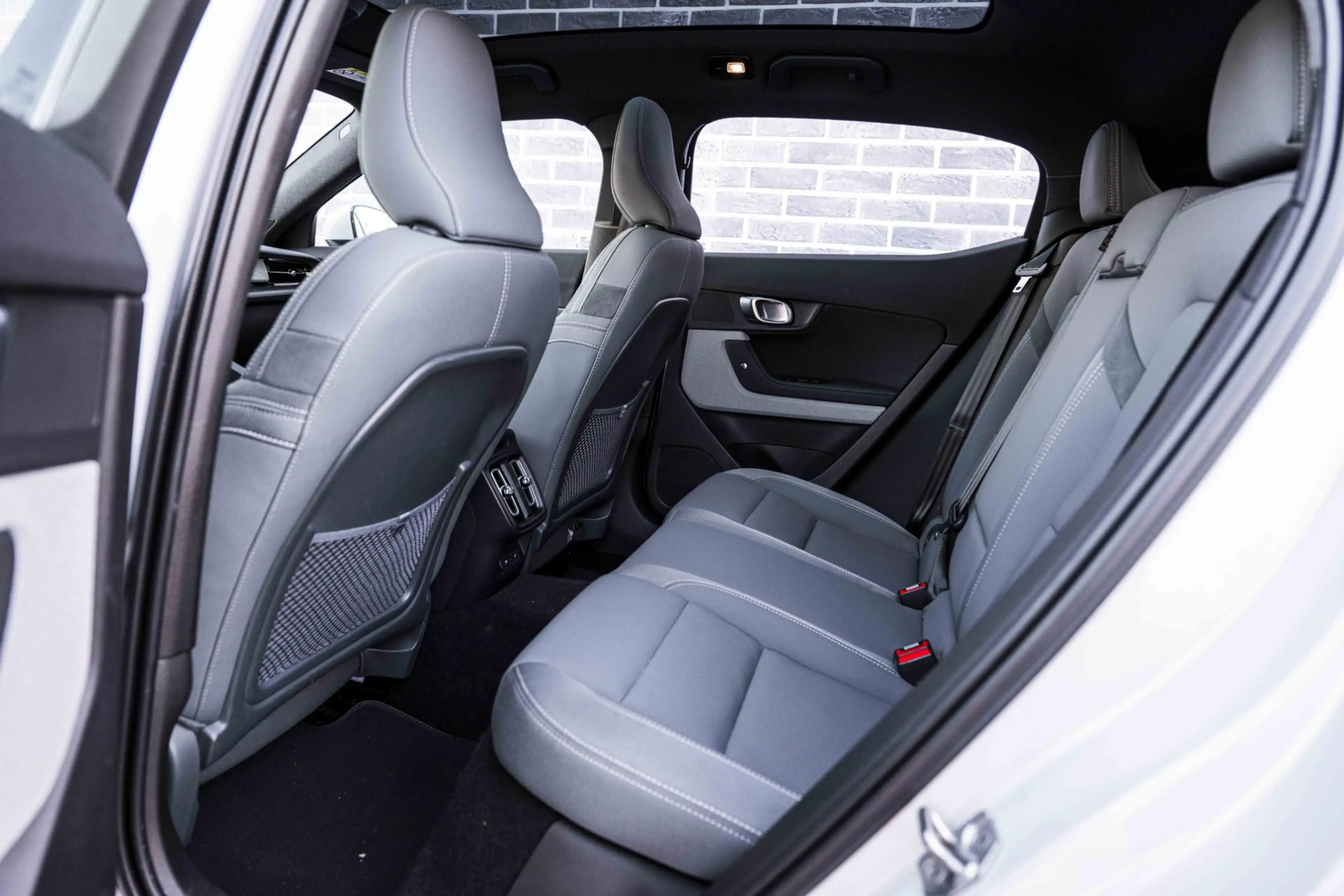 Polestar 2 Standard Range Single Motor 63kWh | Pilot Pack | P — photo 8
