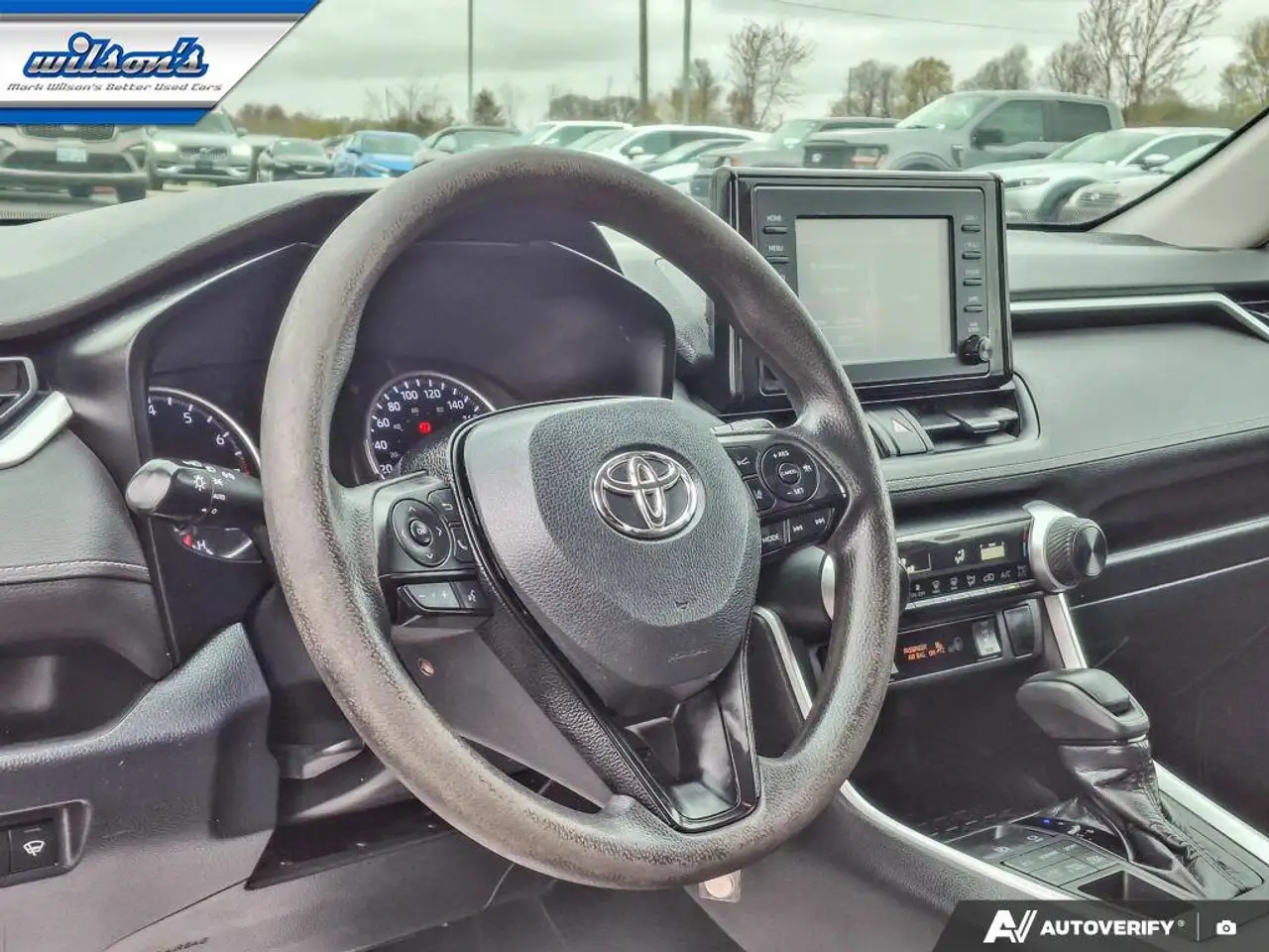Toyota RAV 4 снимка Toyota RAV 4